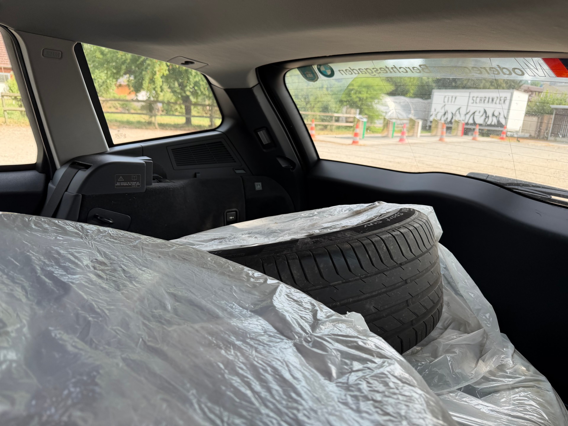BMW X3 3.0d-image-10