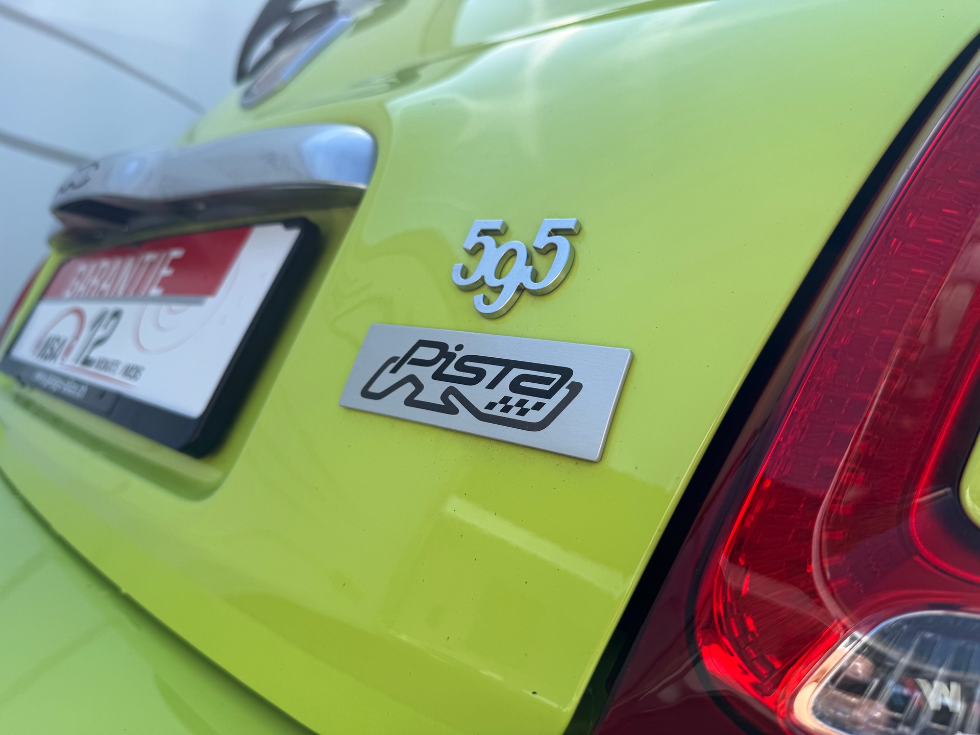 FIAT 595 1.4 16V Turbo Abarth Pista-image-11
