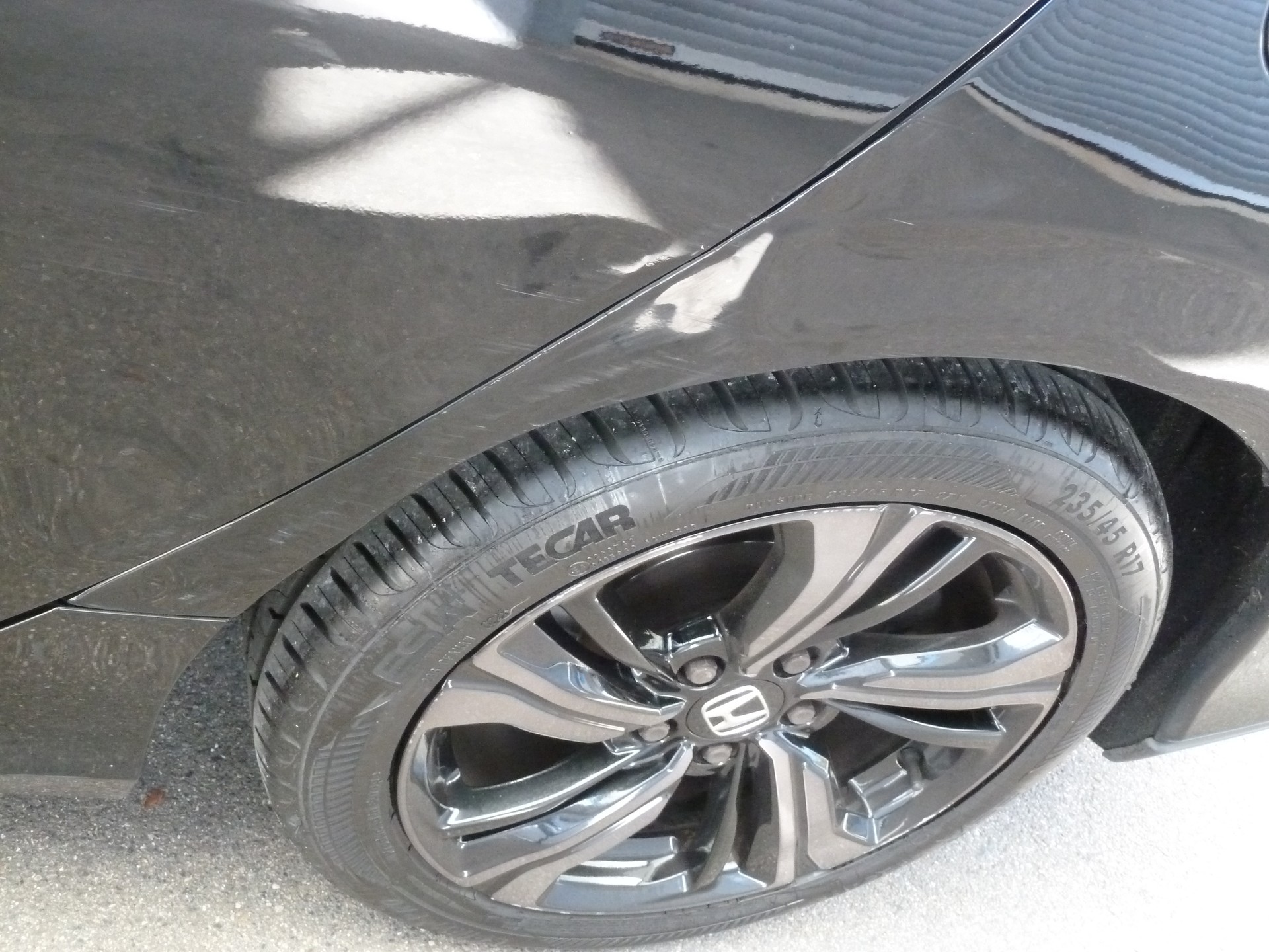 HONDA Civic 1.0 VTEC Executive CVT-image-10