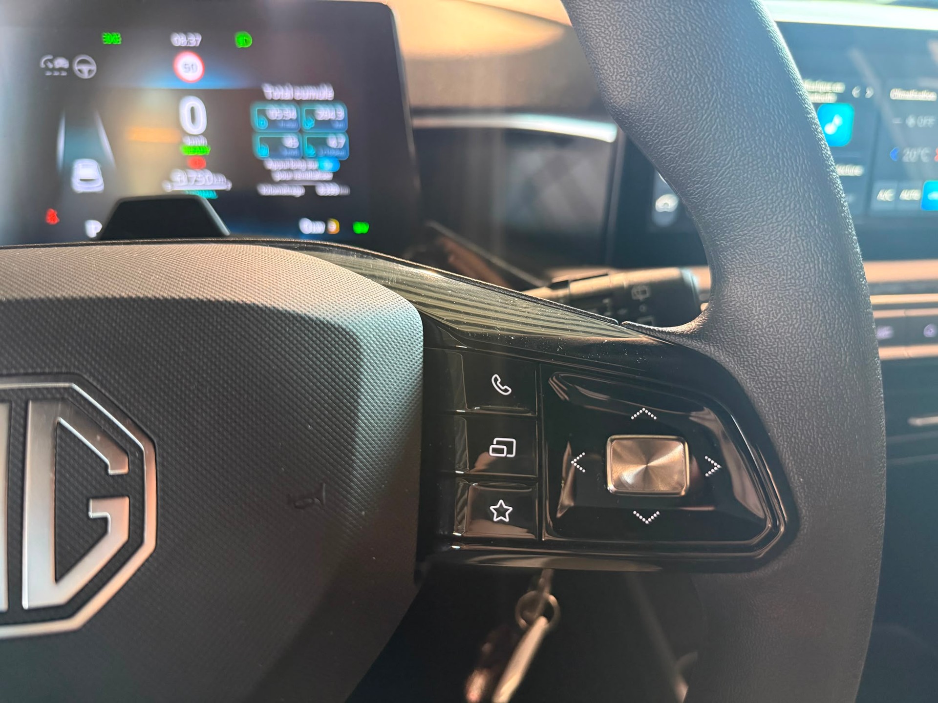 MG 3 1.5 Hybrid Standard Aut.-image-16