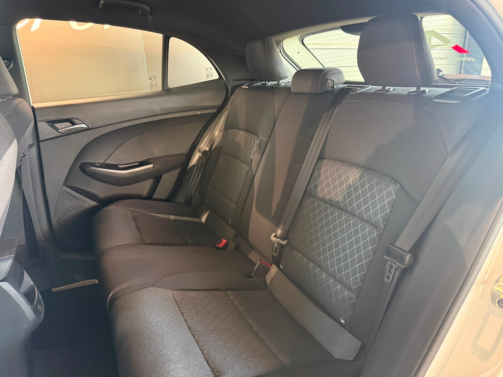 MG 3 1.5 Hybrid Standard Aut.-image-8