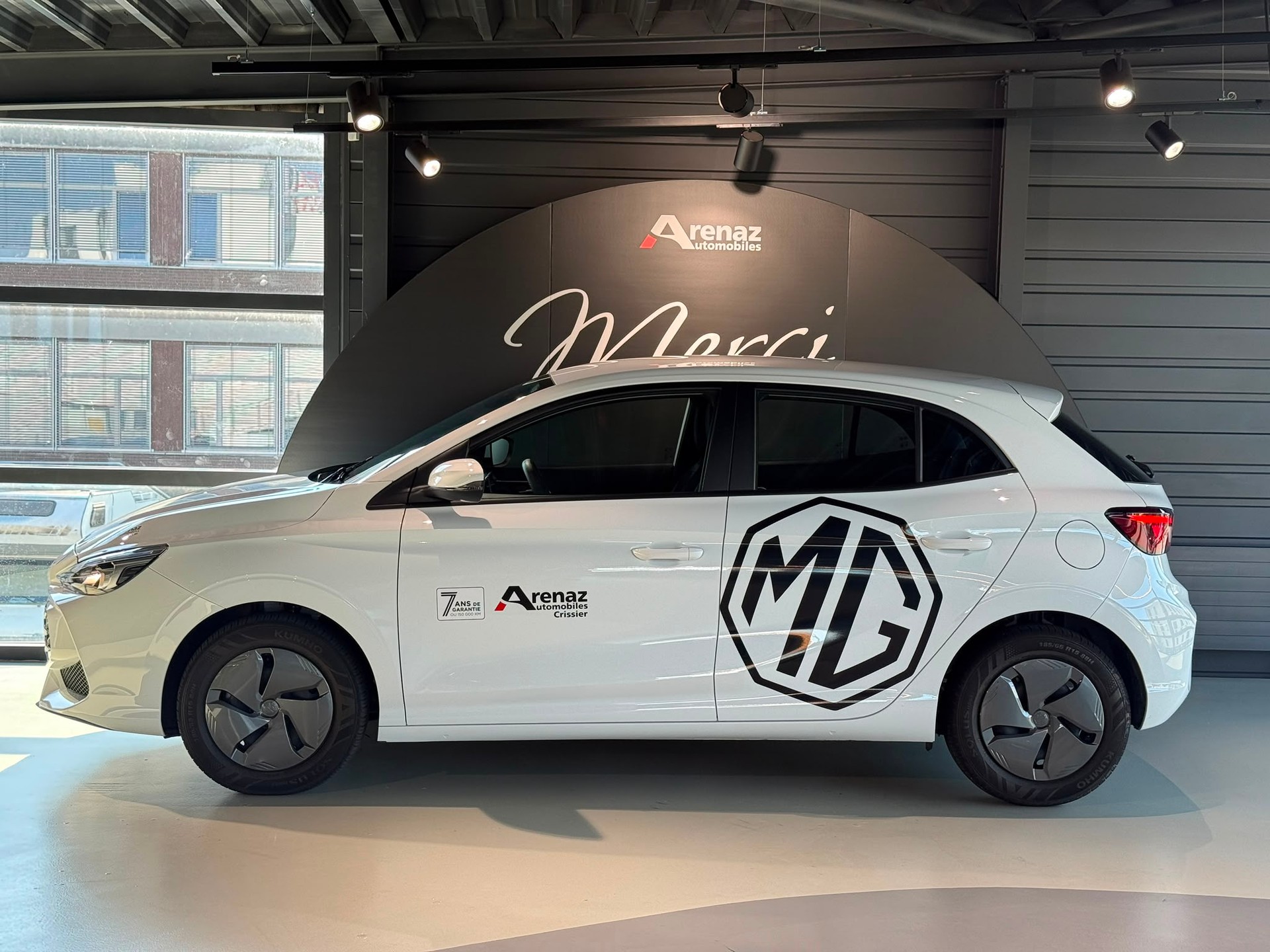 MG 3 1.5 Hybrid Standard Aut.-image-3