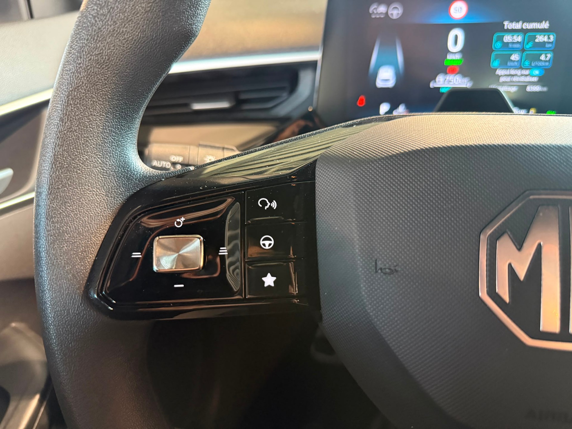 MG 3 1.5 Hybrid Standard Aut.-image-15