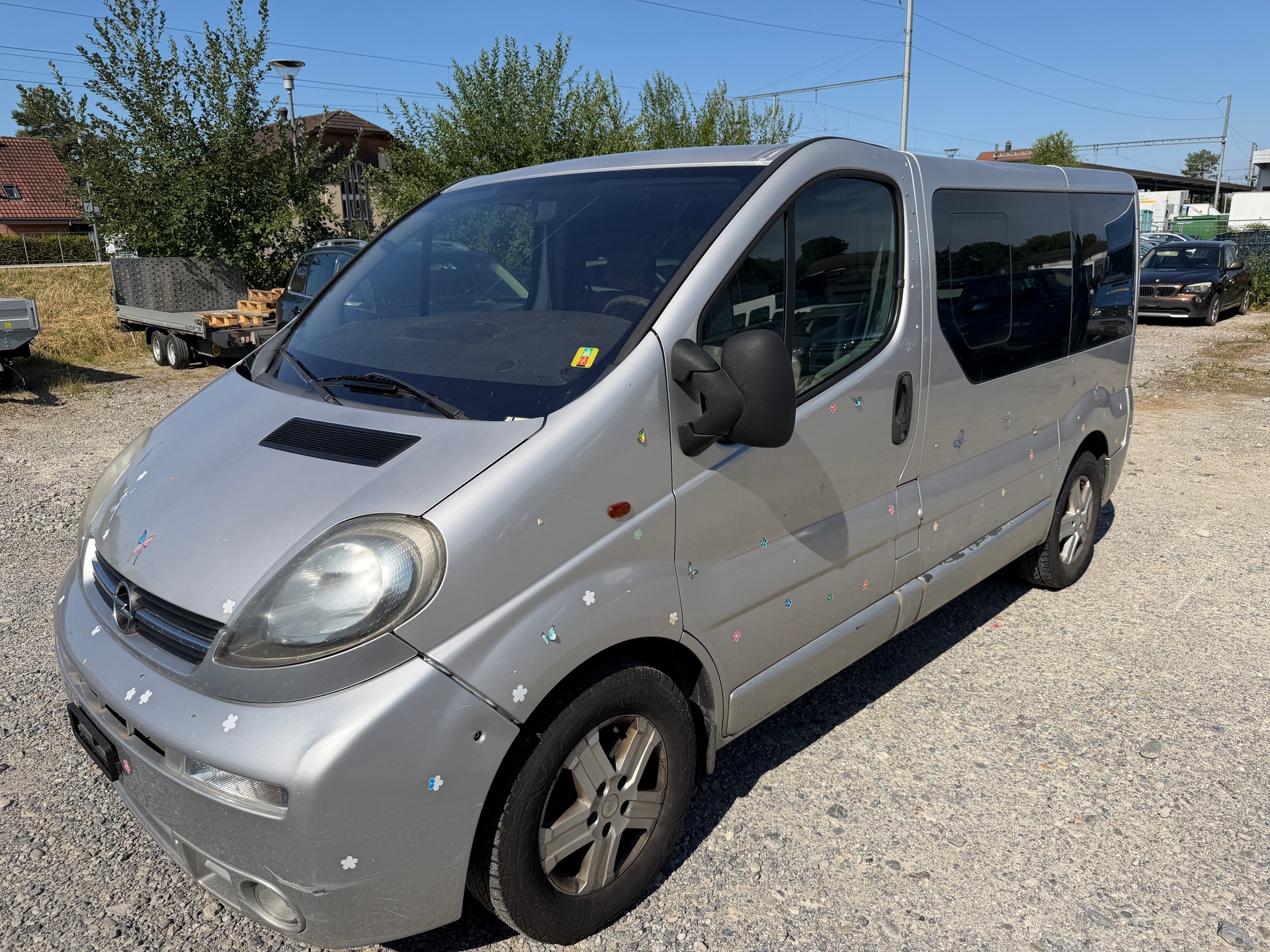 OPEL Vivaro Life 2.5 CDTI 2.7t-image-0