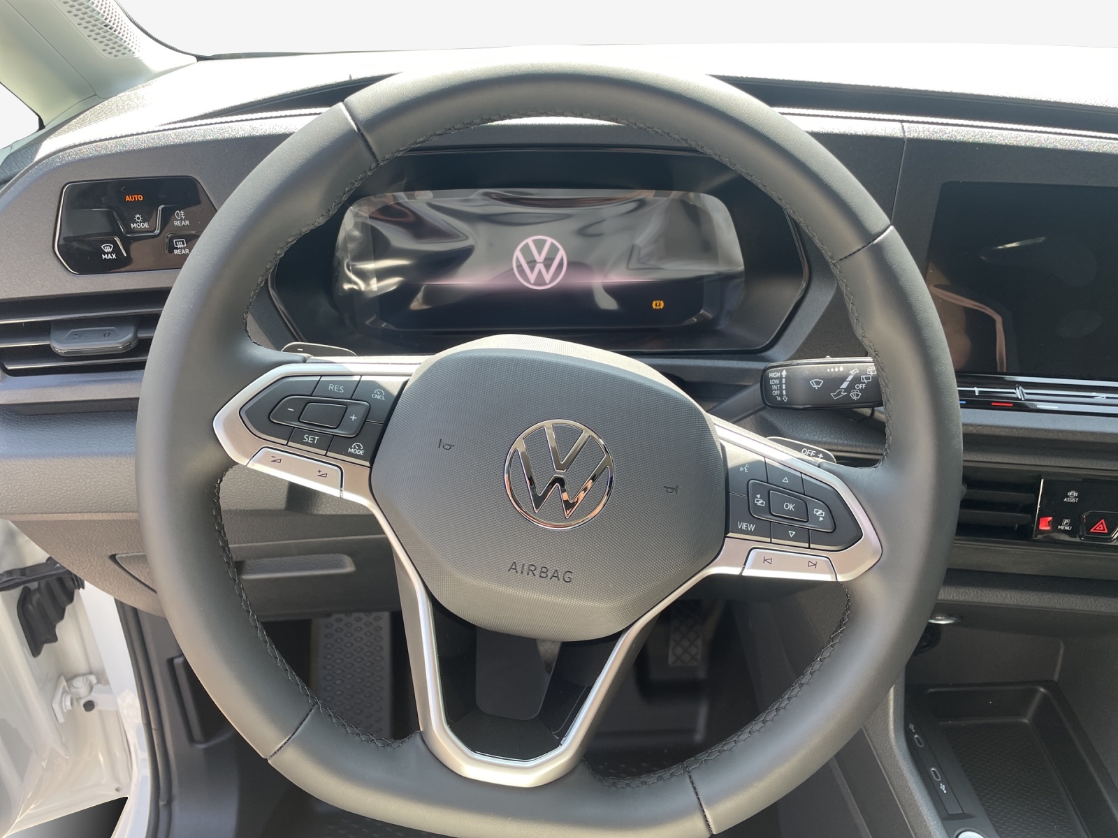 VW Caddy Cargo 2.0TDI Maxi DSG-image-9