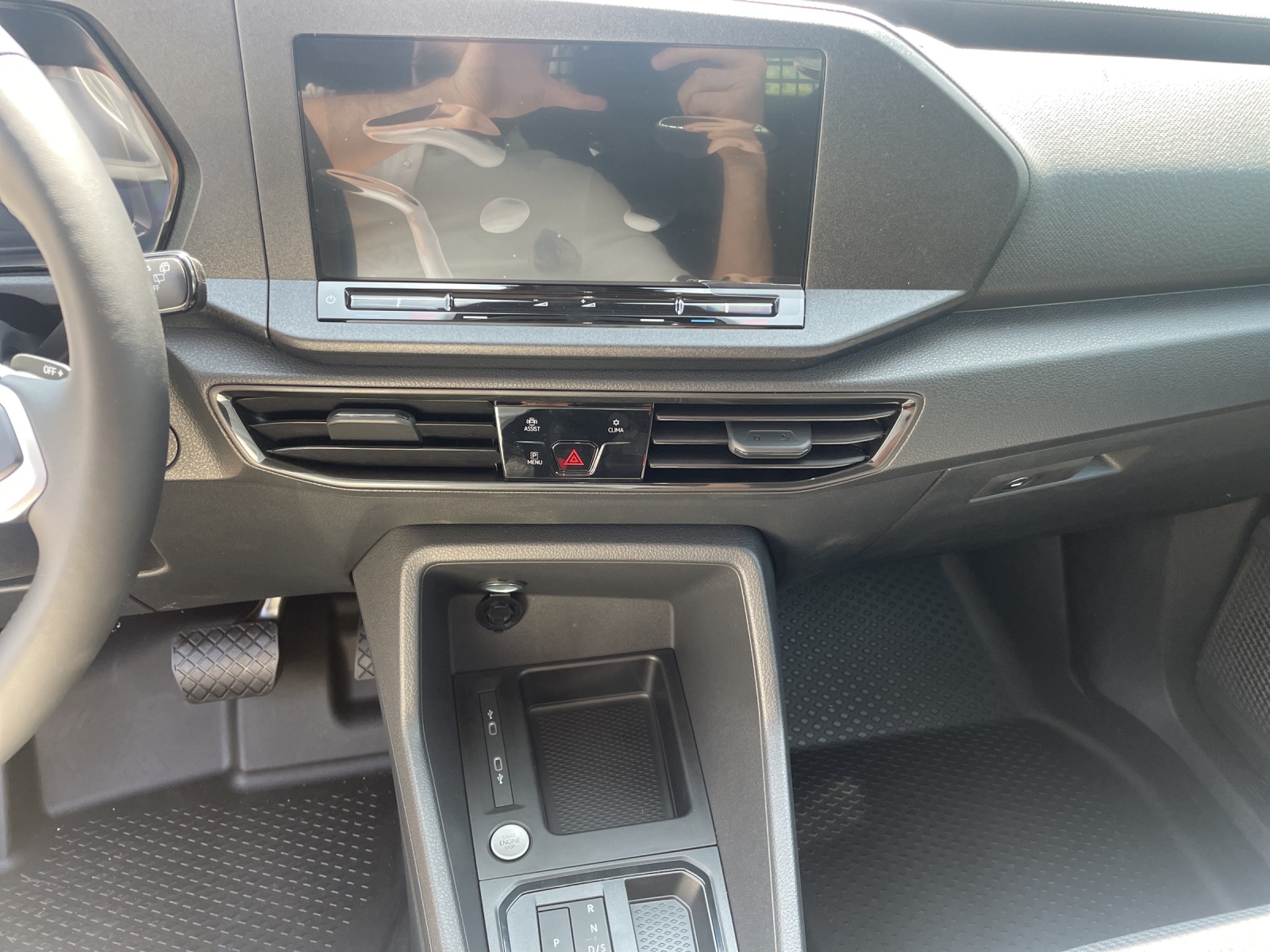 VW Caddy Cargo 2.0TDI Maxi DSG-image-10