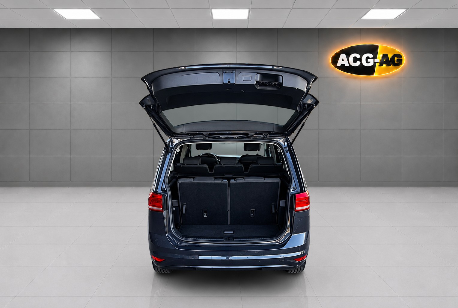 VW Touran 1.5 TSI EVO Comfortline DSG ** 7-Plätzer ** GR.Navi ** RF-Kamera ** Winter Paket ** Family Paket Plus **-image-7