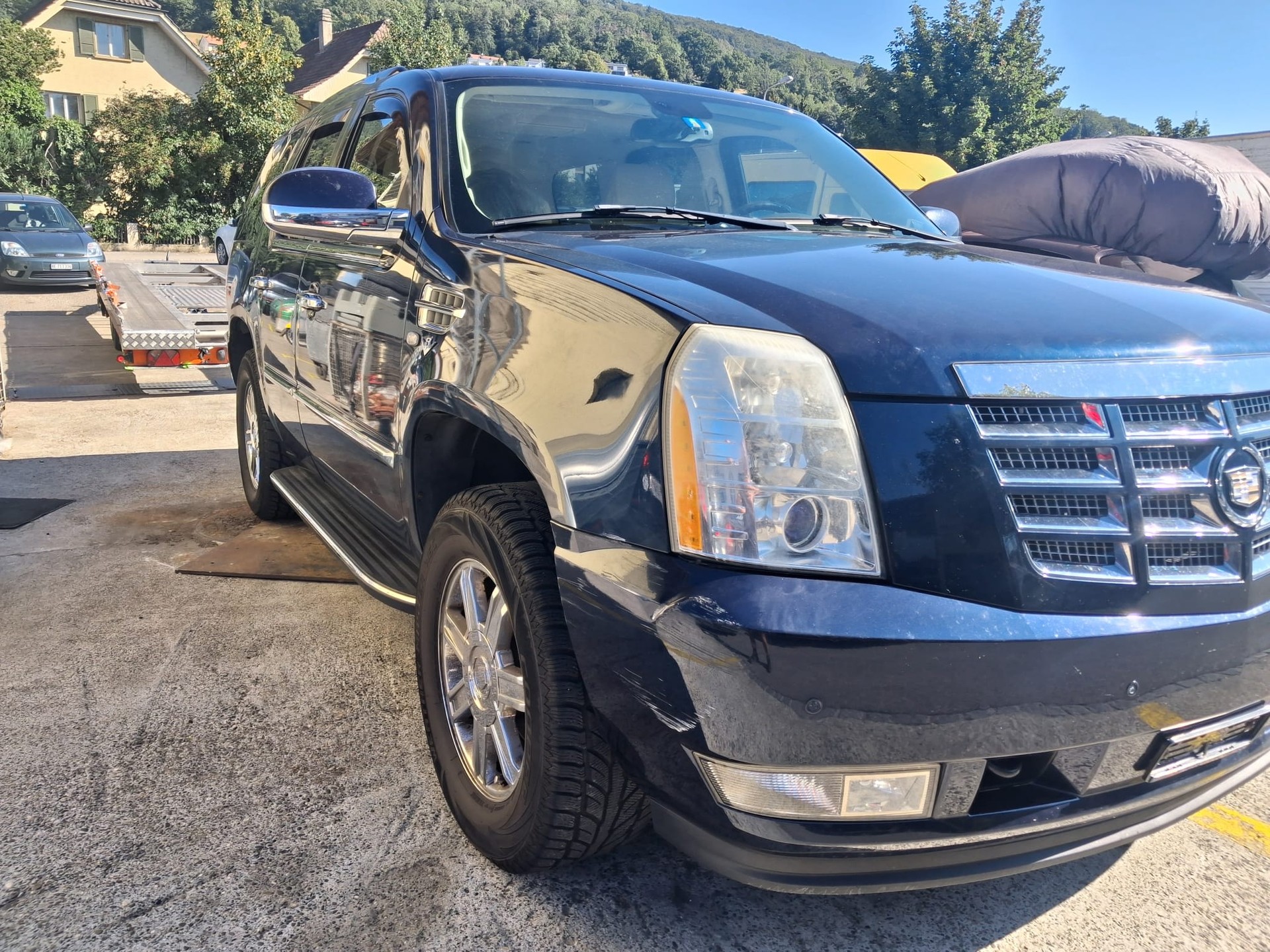 CADILLAC Escalade 6.2 Sport Luxury-image-2