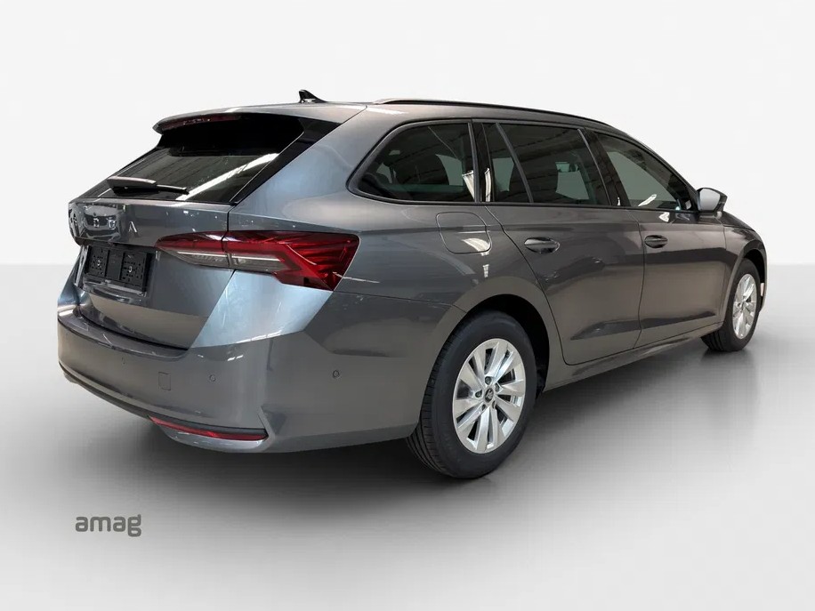 SKODA Octavia Combi 1.5 TSI mHEV DSG Dynamic-image-3