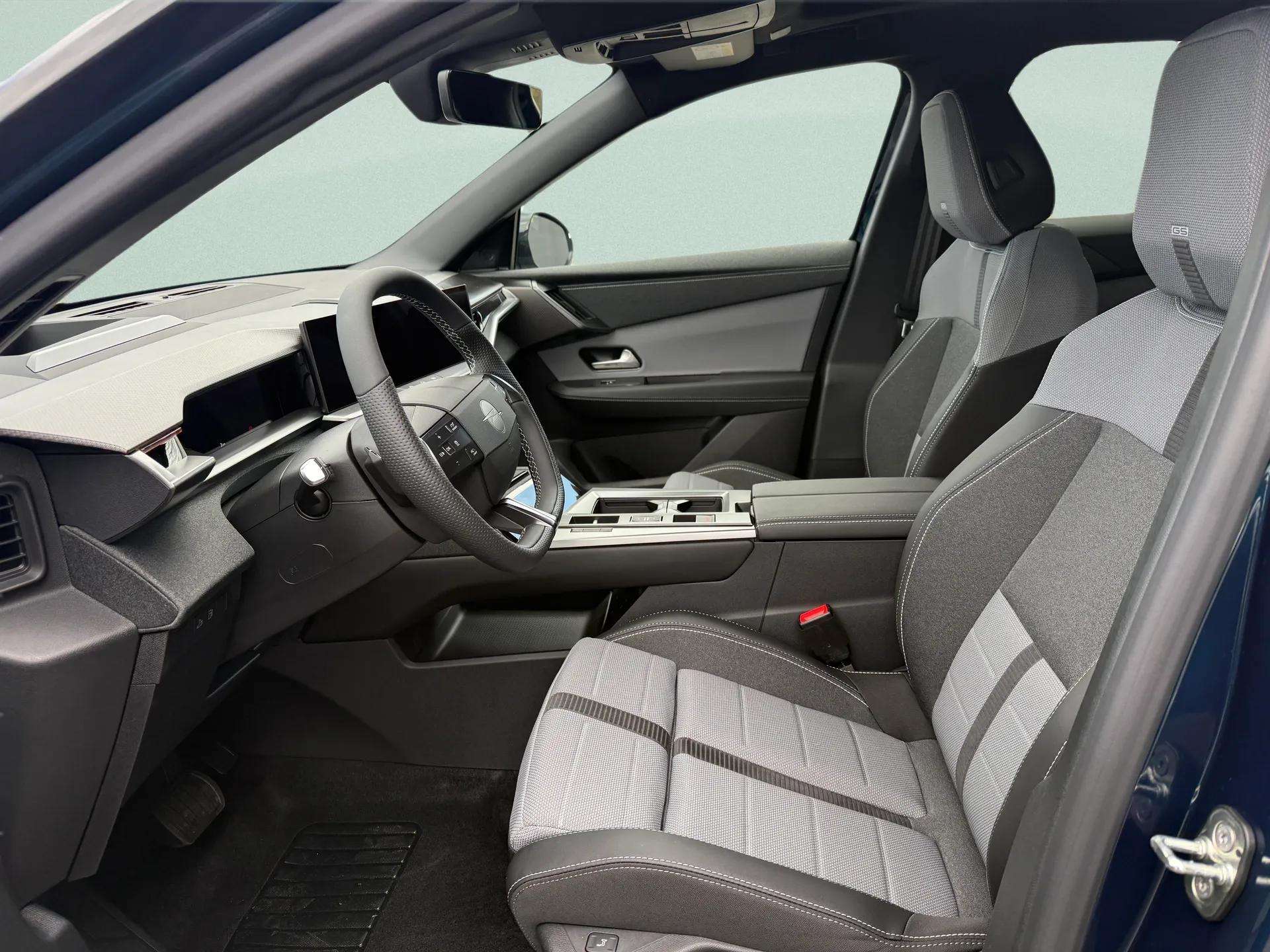 OPEL Grandland 1.6PHEV GS eDCT-image-9