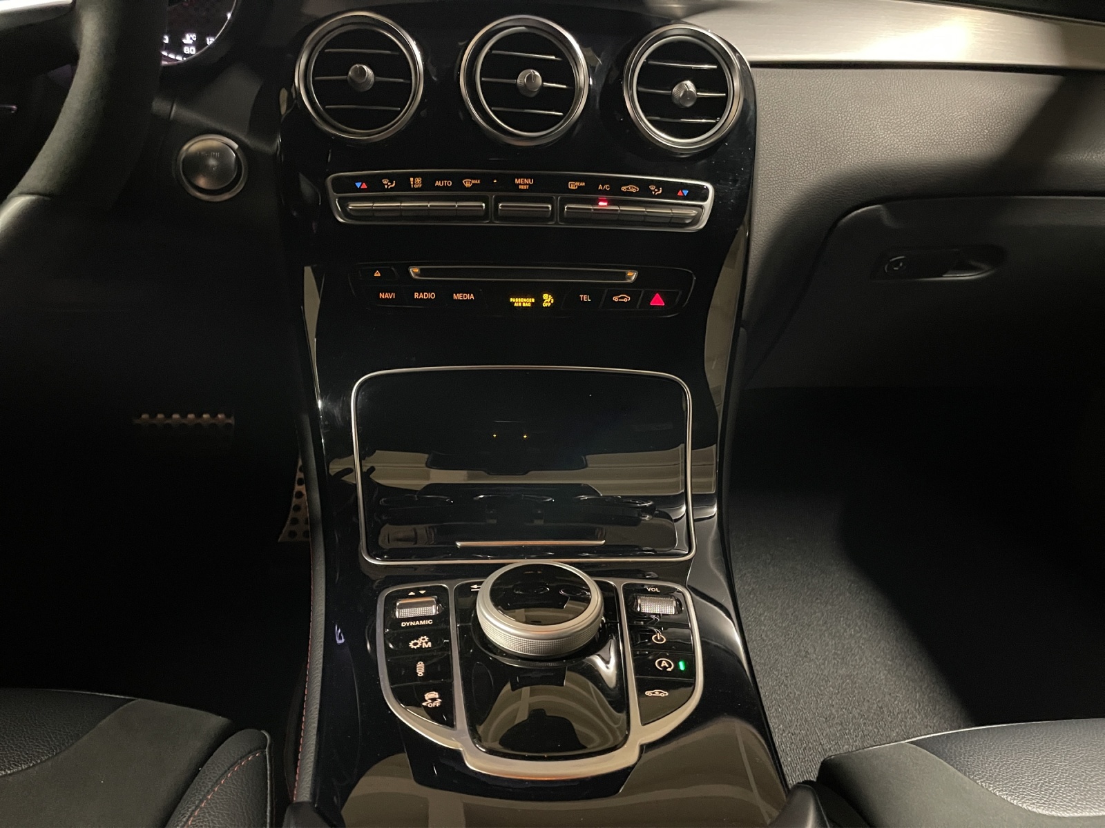 MERCEDES-BENZ GLC 43 AMG 4Matic 9G-Tronic-image-12