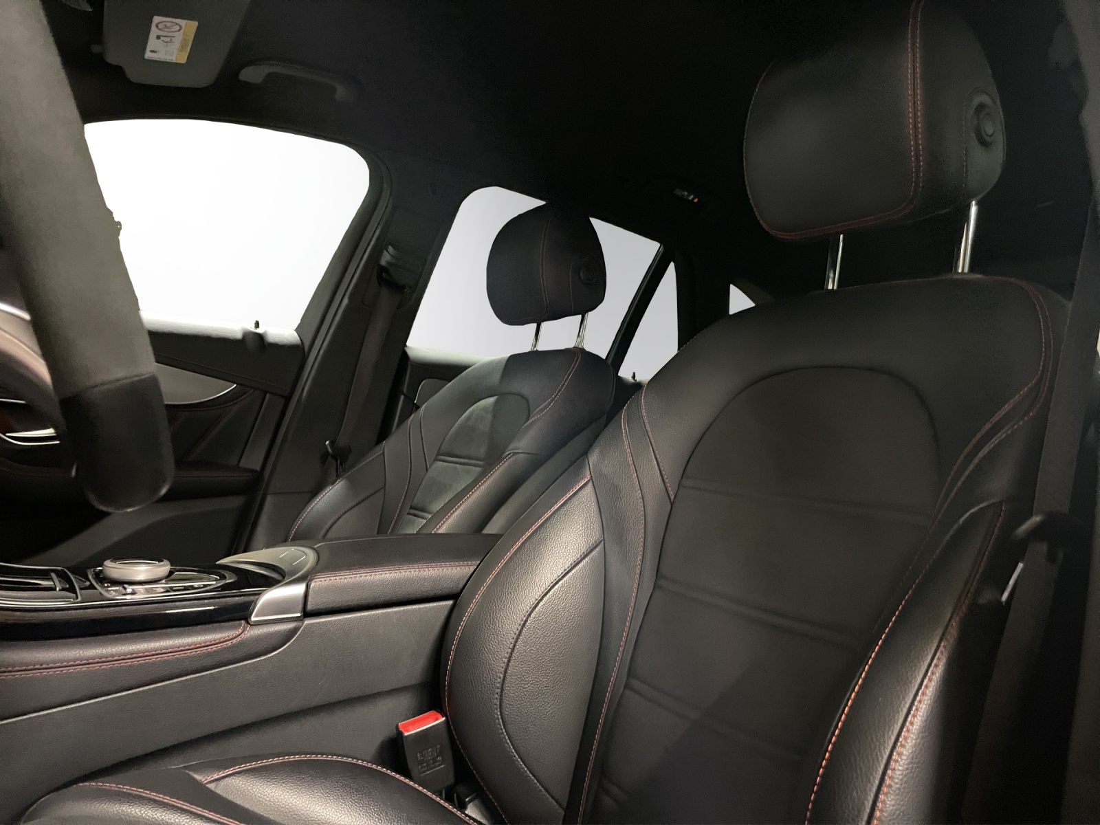 MERCEDES-BENZ GLC 43 AMG 4Matic 9G-Tronic-image-9