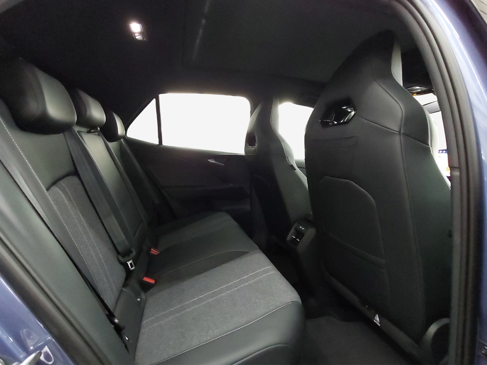 VW ID.3 Neo 58 kWh 190 PS Style-image-13