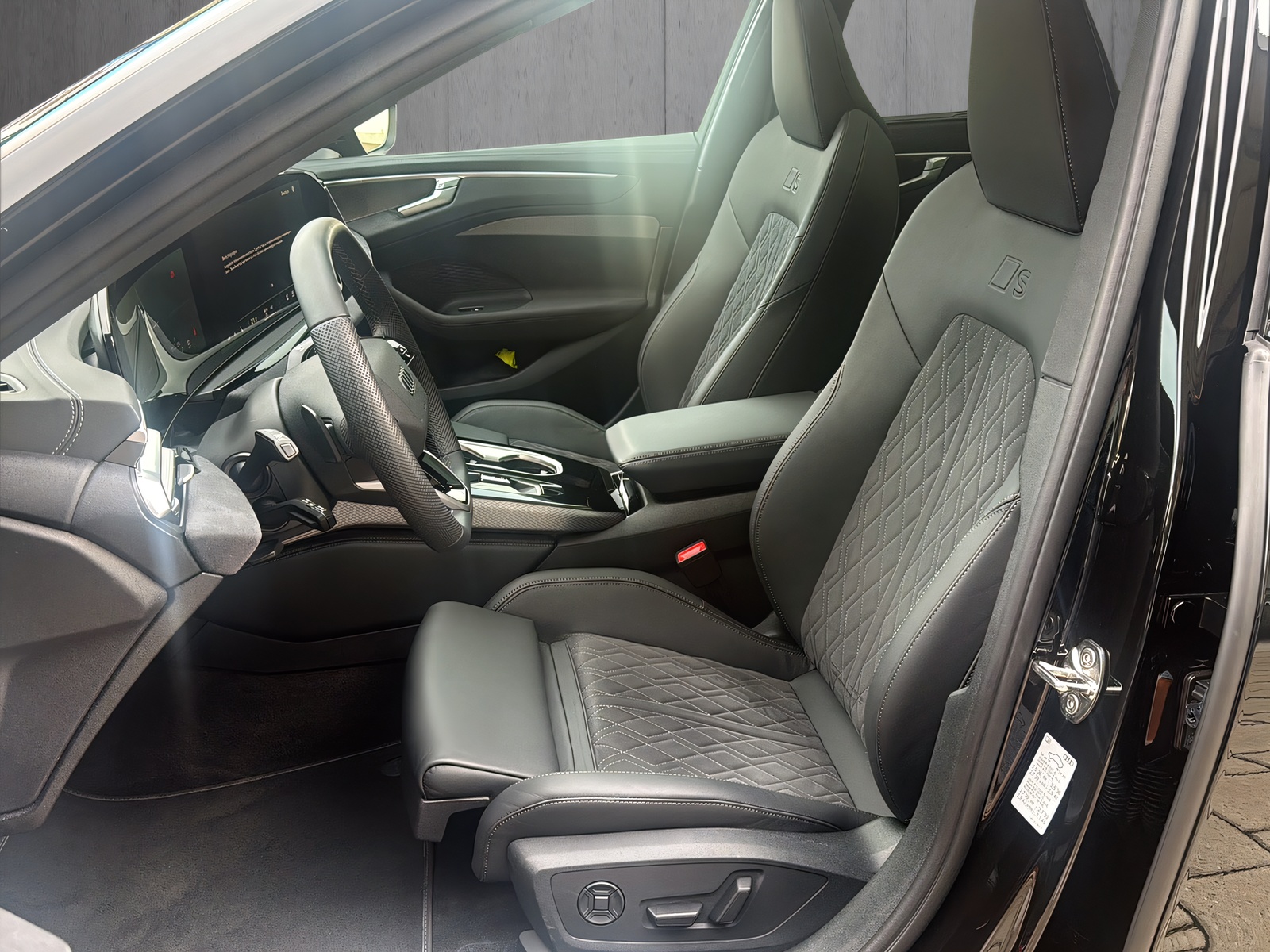AUDI A6 Avant TFSI quattro 270 kW S tronic*New Modell, S-Line, Panodach, (5-Jahre Garantie)-image-8