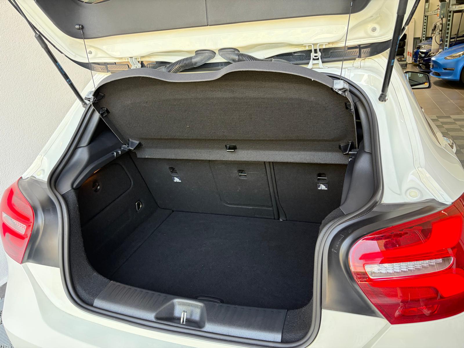 MERCEDES-BENZ A 200 Urban-image-22