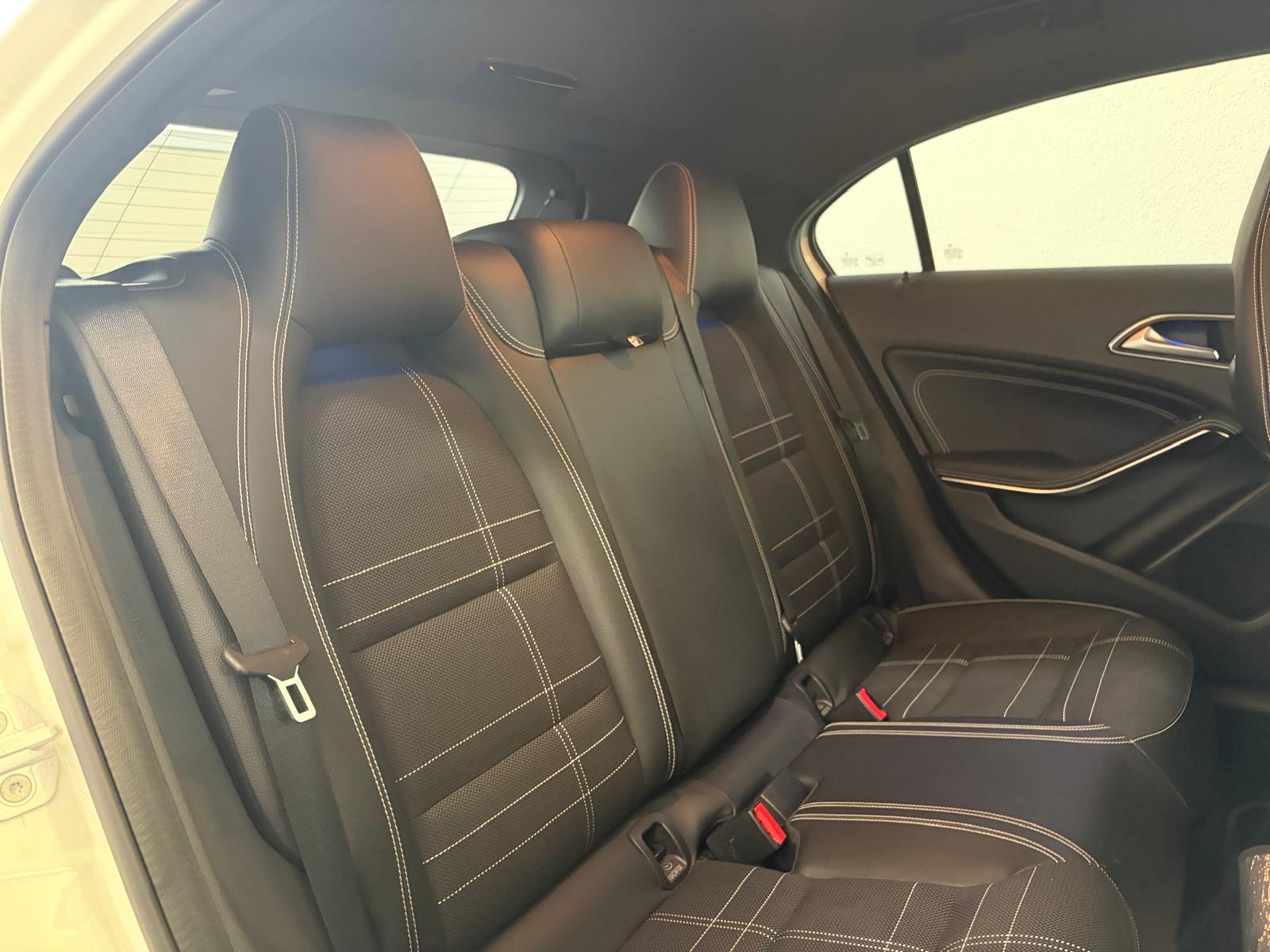 MERCEDES-BENZ A 200 Urban-image-10