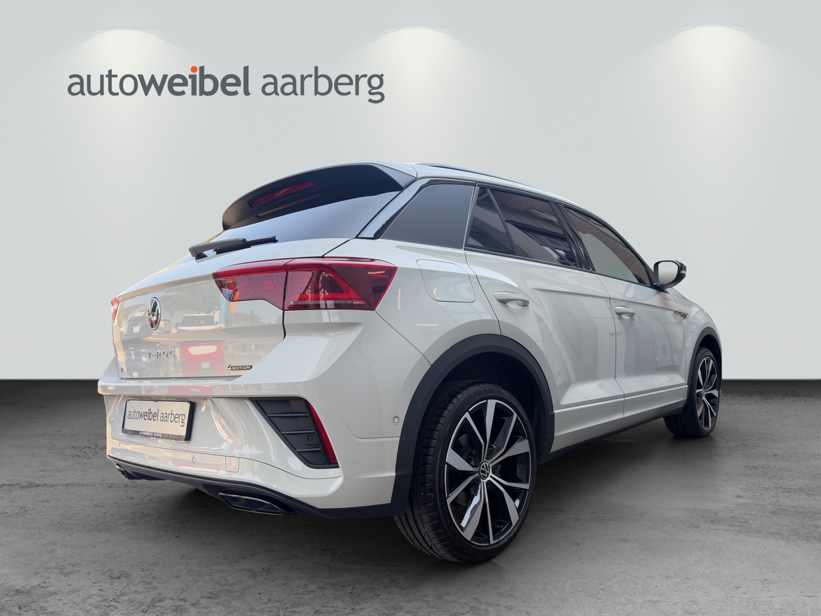 VW T-Roc 2.0 TSI 75 Edition DSG 4Motion-image-1