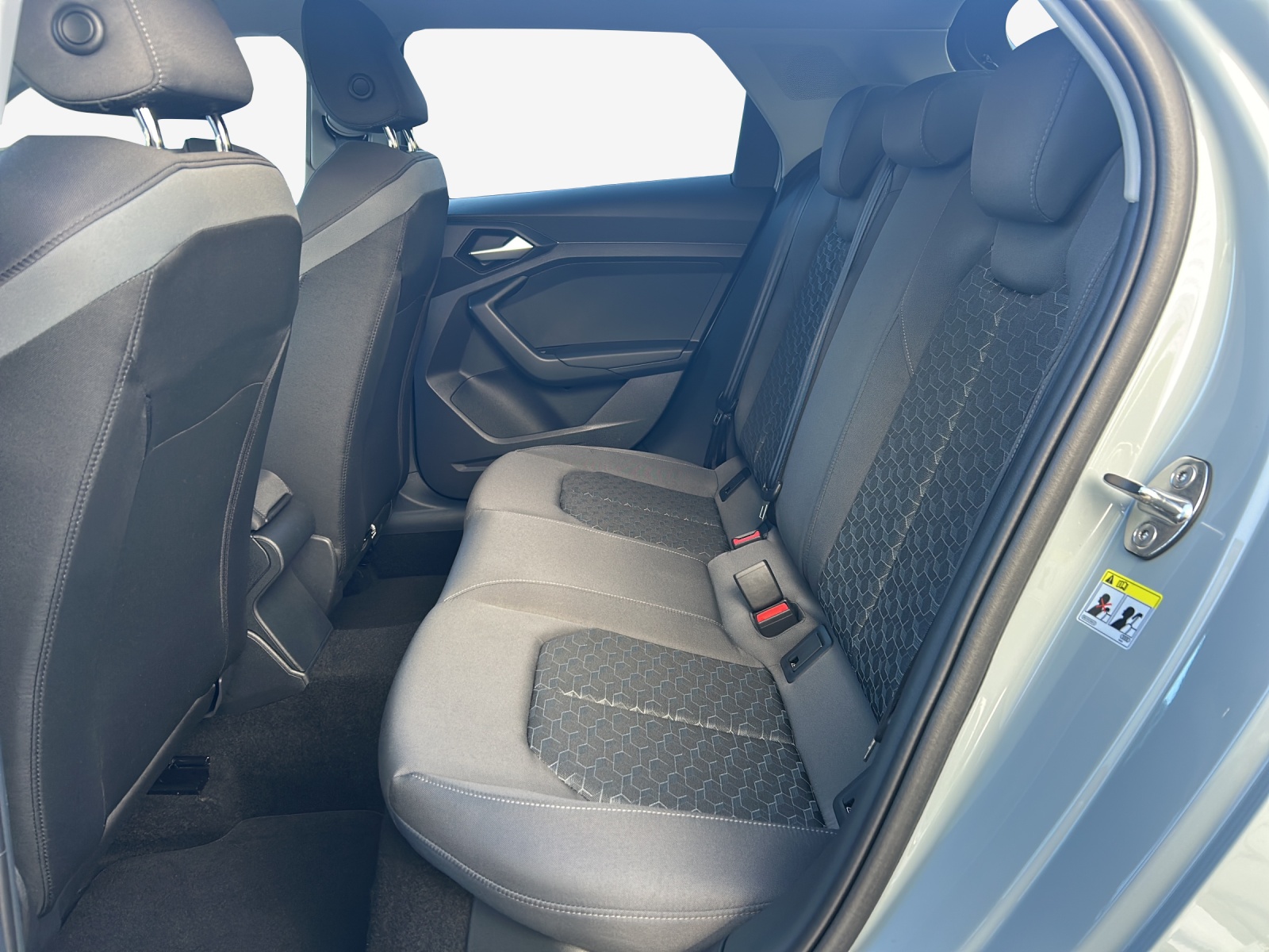 AUDI A1 Sportback 30 TFSI Attraction S-tronic-image-11