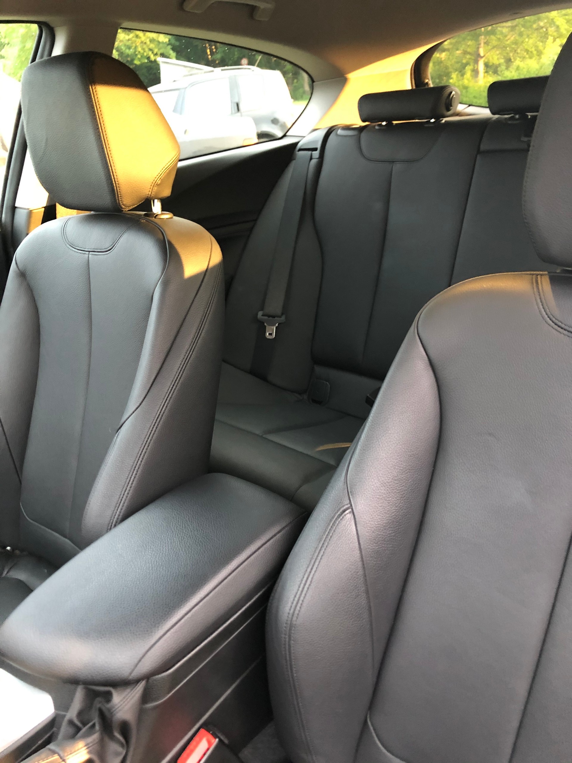 BMW 125i-image-11