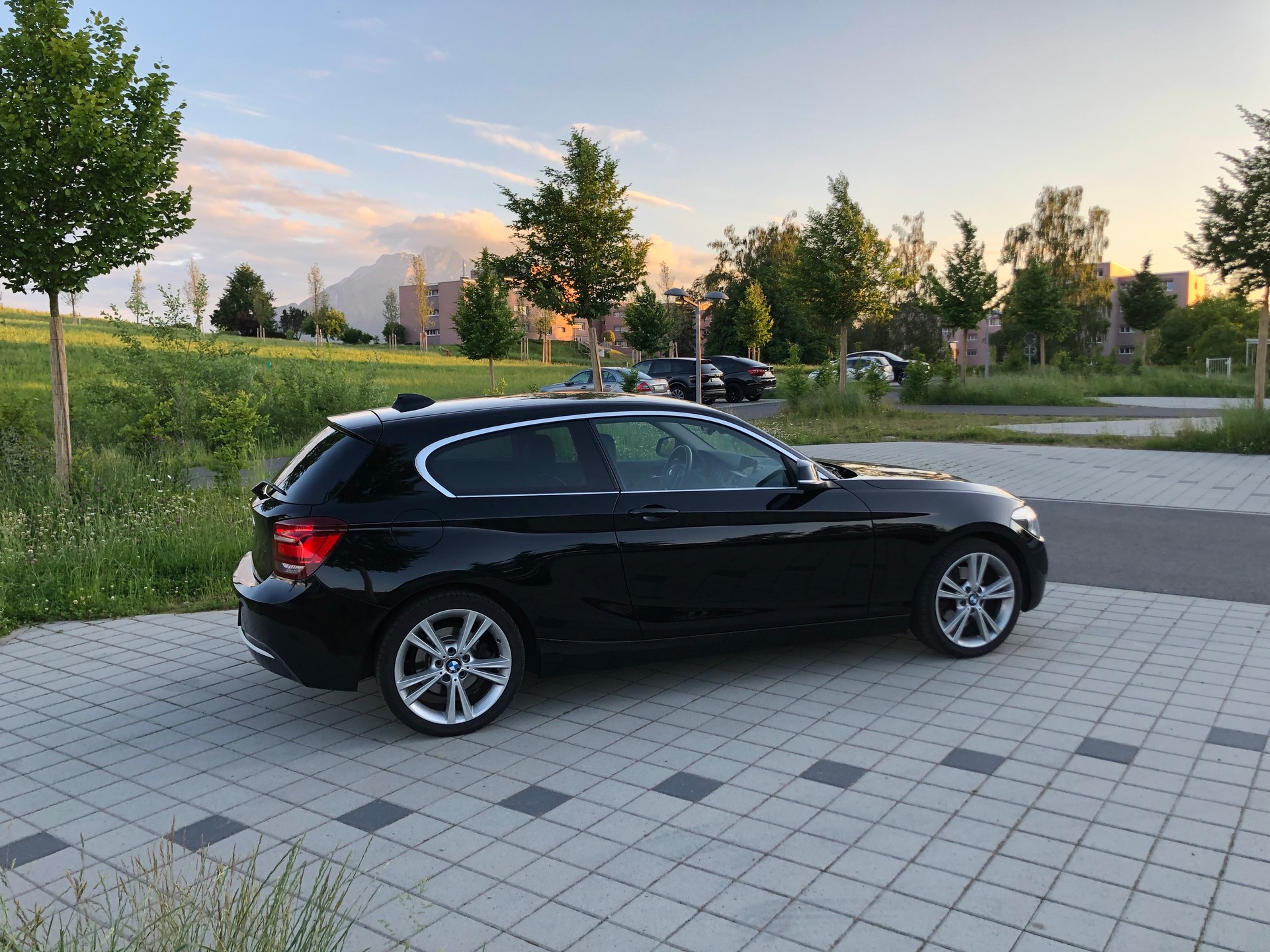 BMW 125i-image-3