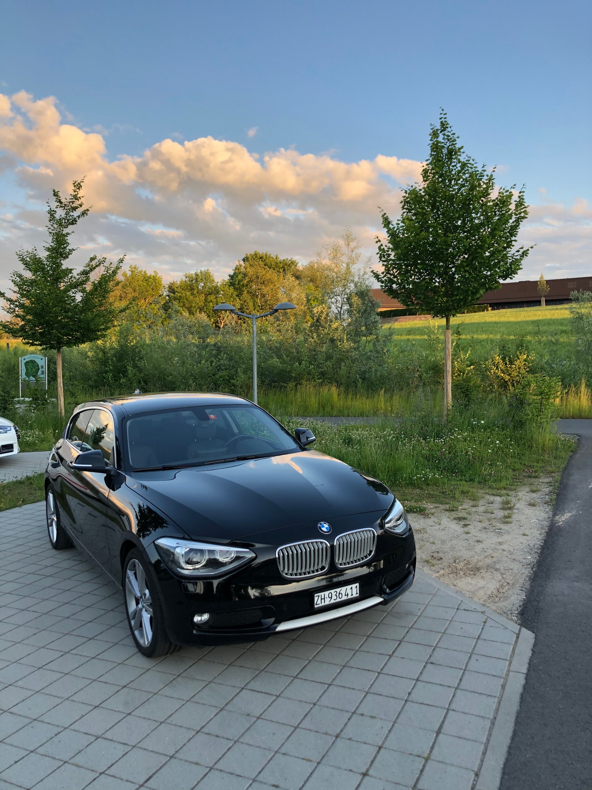 BMW 125i-image-16