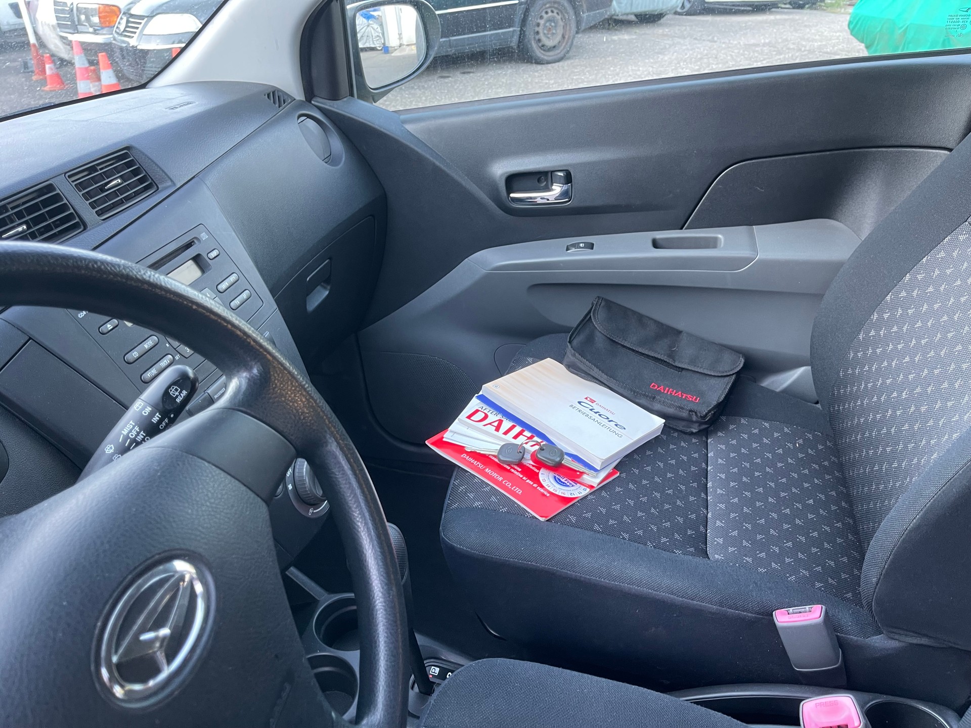 DAIHATSU Cuore 1.0 SX Automatic-image-11