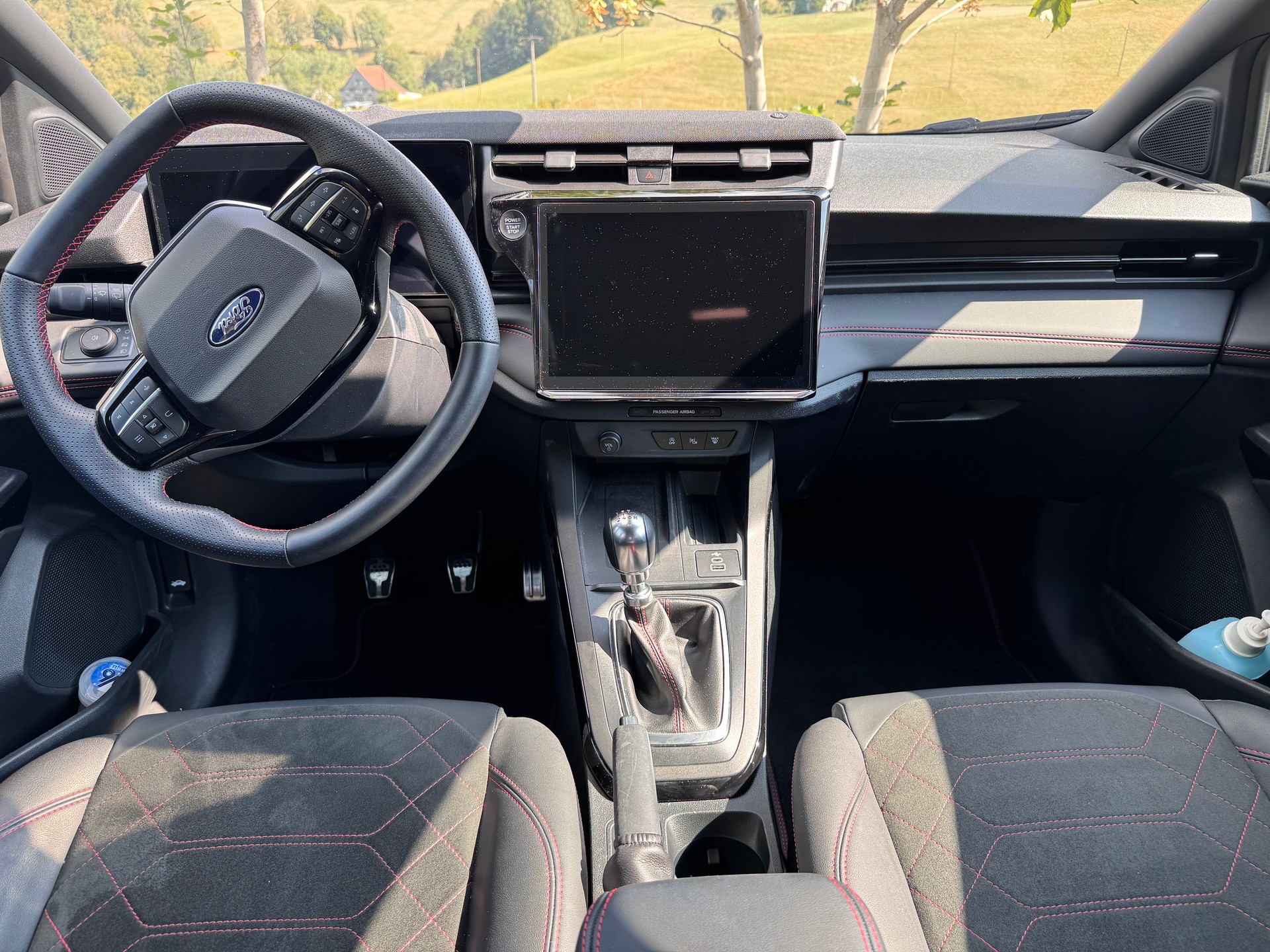 FORD 1.0 EcoB Hybrid 125 ST-Line-image-13