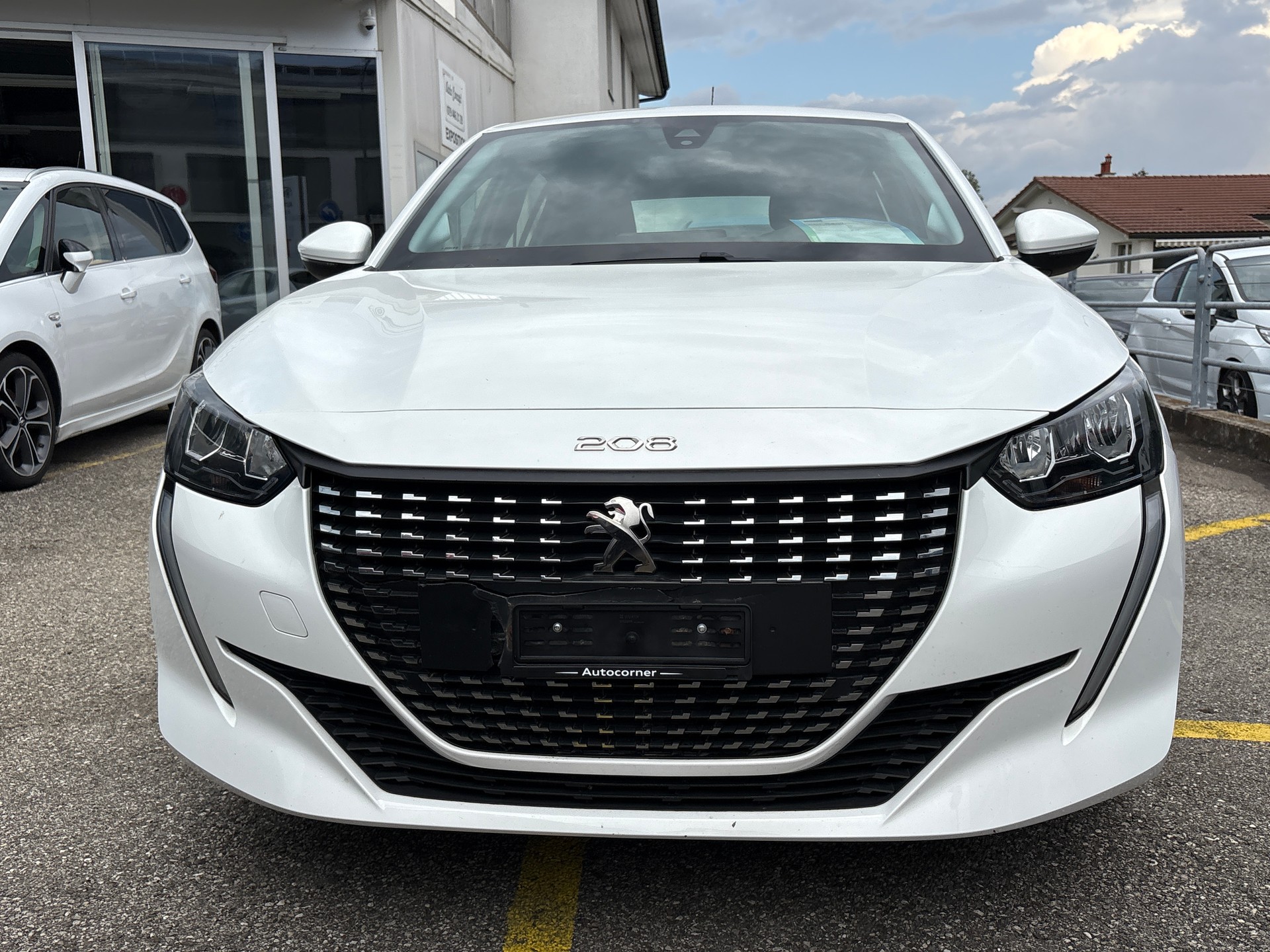PEUGEOT 208 1.2 PureTech Active-image-0