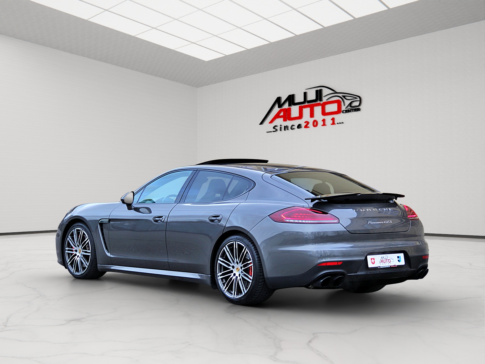 PORSCHE Panamera GTS 4.8 PDK-image-2