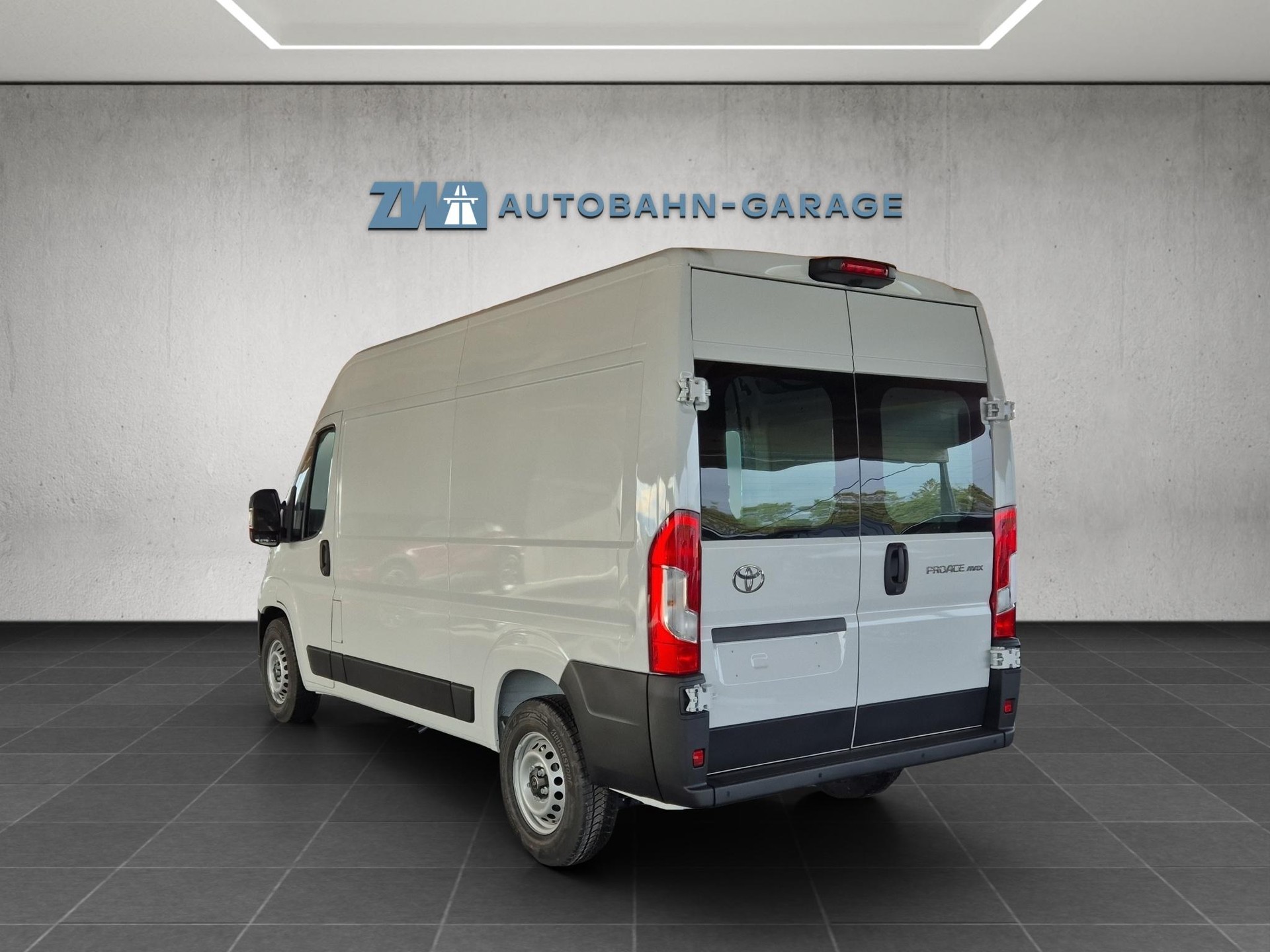 TOYOTA PROACE MAX Van 3.5 L2H2 2.2 D Active-image-2