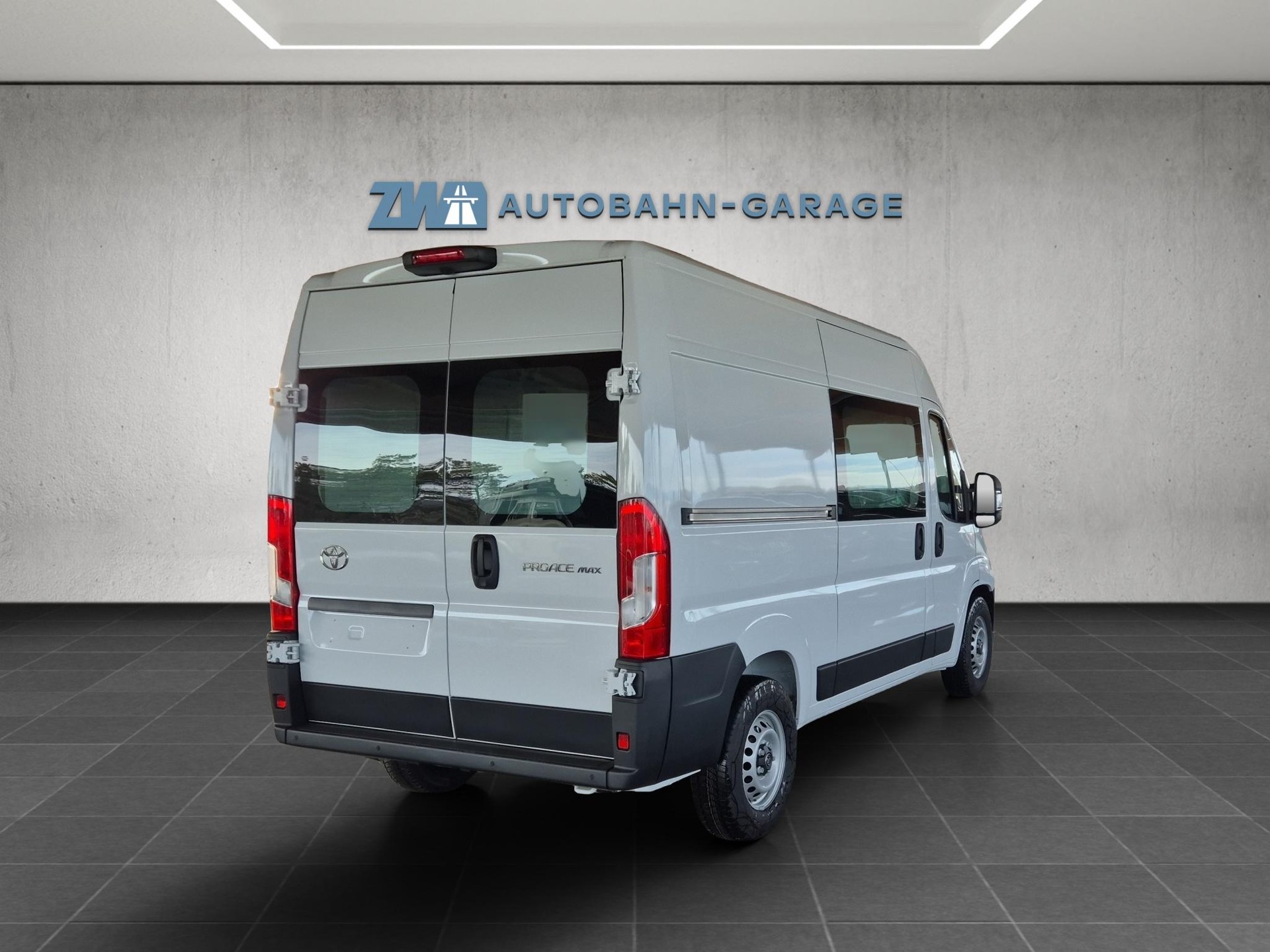 TOYOTA PROACE MAX Van 3.5 L2H2 2.2 D Active-image-4