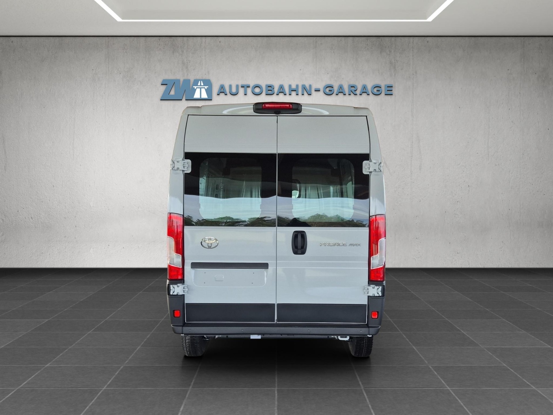 TOYOTA PROACE MAX Van 3.5 L2H2 2.2 D Active-image-3
