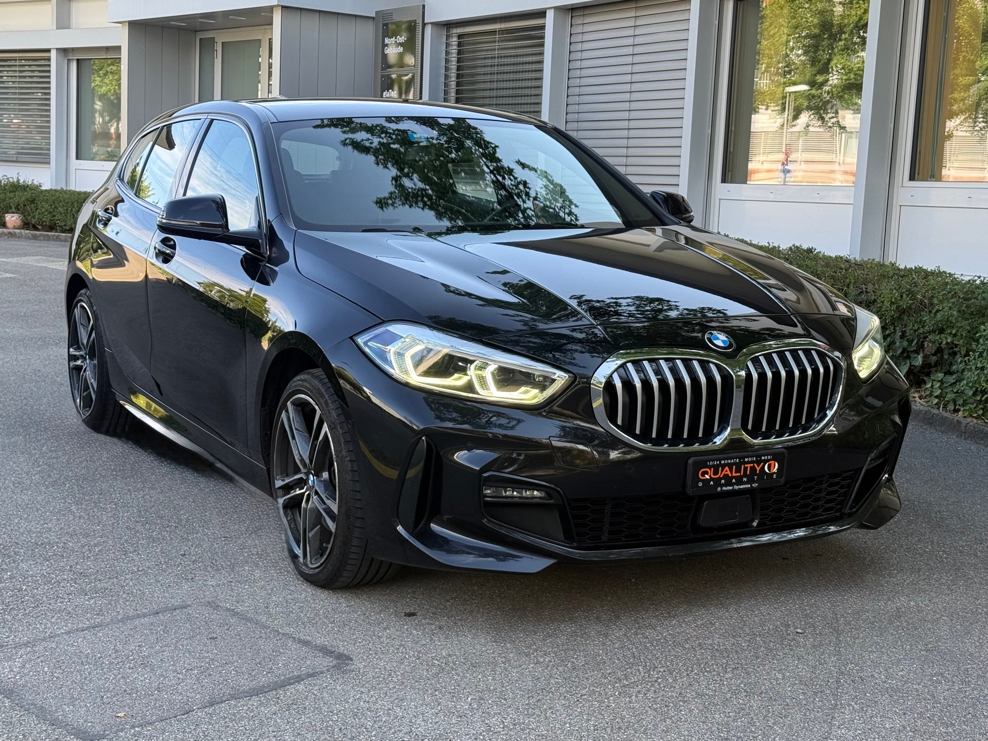 BMW 118d Steptronic M Sport-image-2