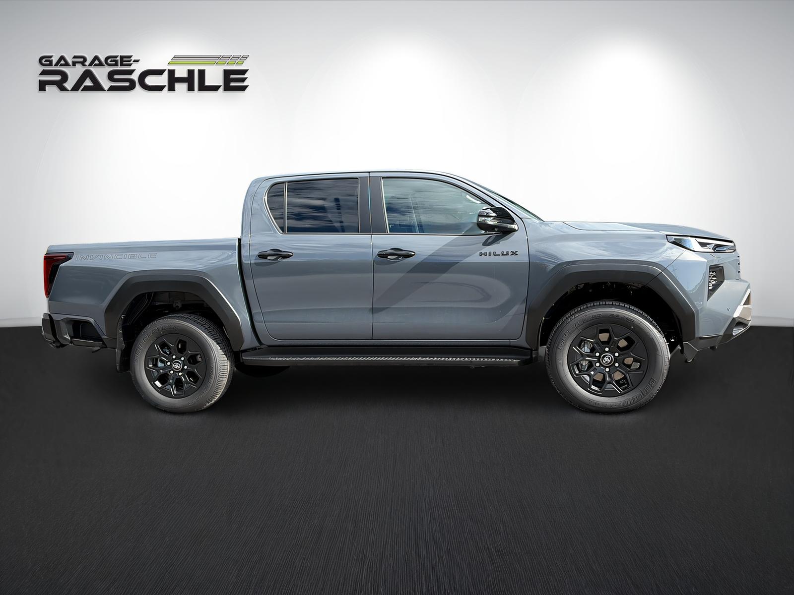 TOYOTA Hilux Double Cab.-Pick-up 2.8 D-4D MHEV 204 Invincible-image-5