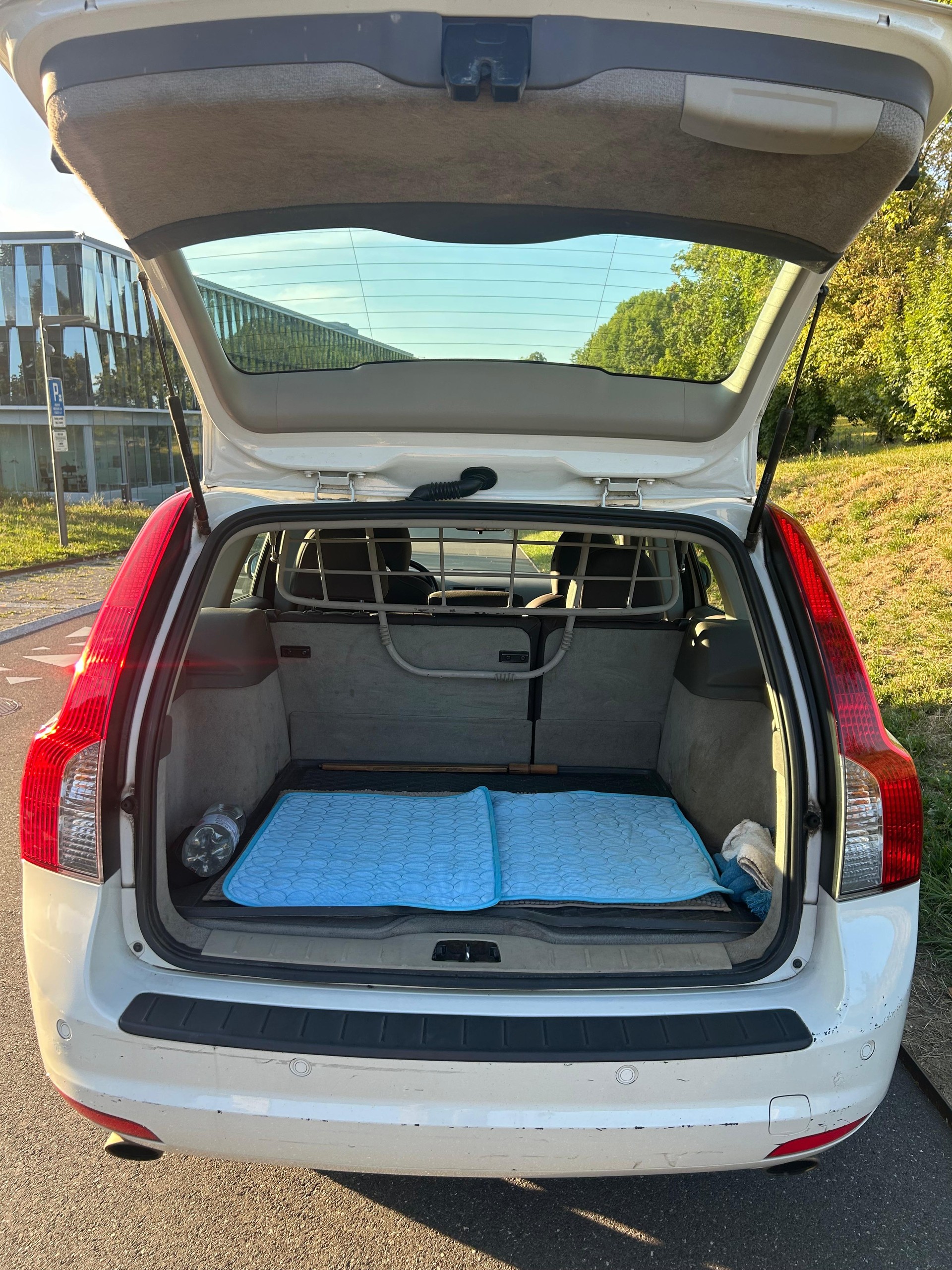 VOLVO 2.5 T5 Momentum AWD-image-5