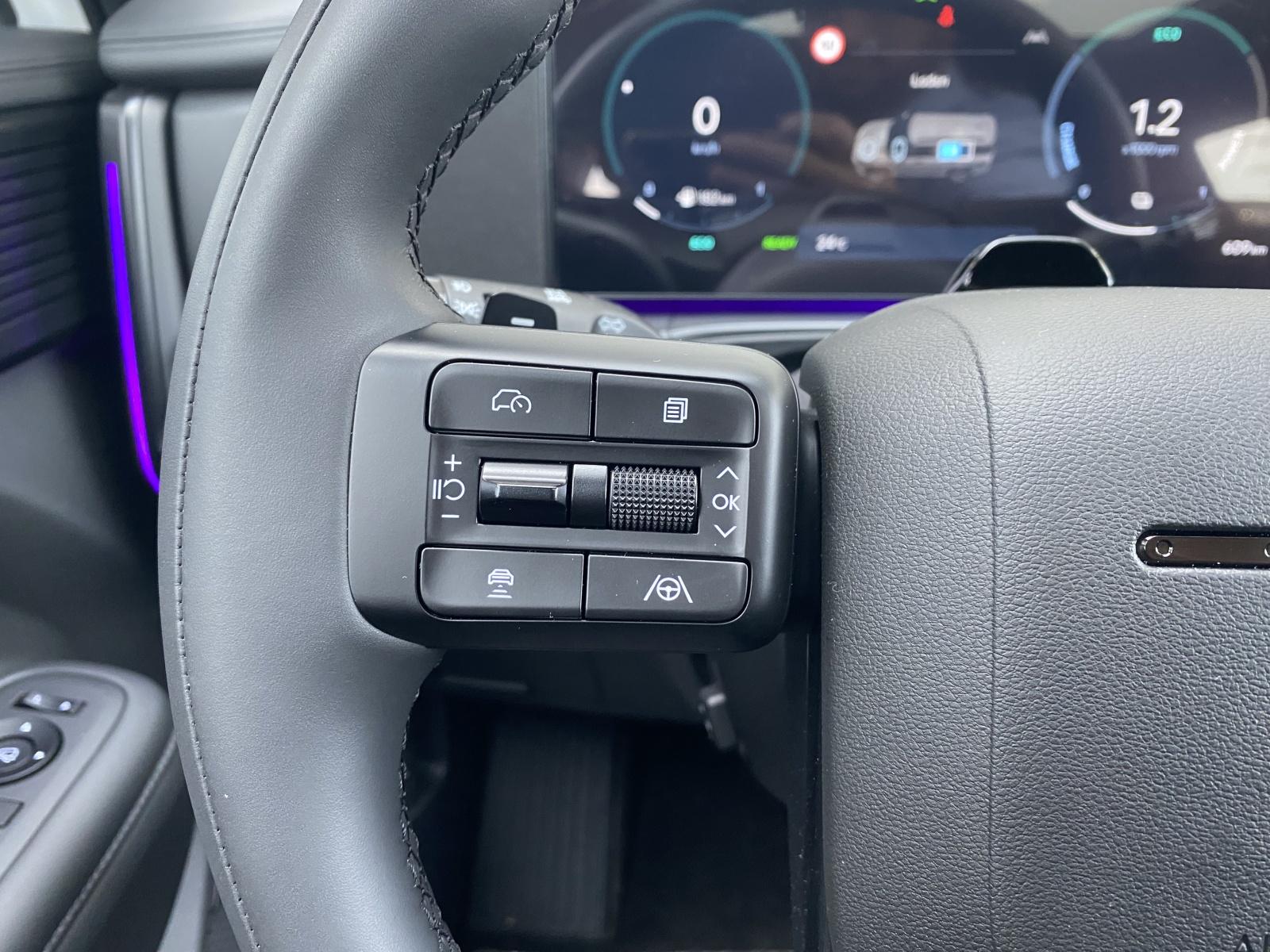 HYUNDAI Santa Fe 1.6 T-GDi HEV Calligraphy Swiss Edition-image-13