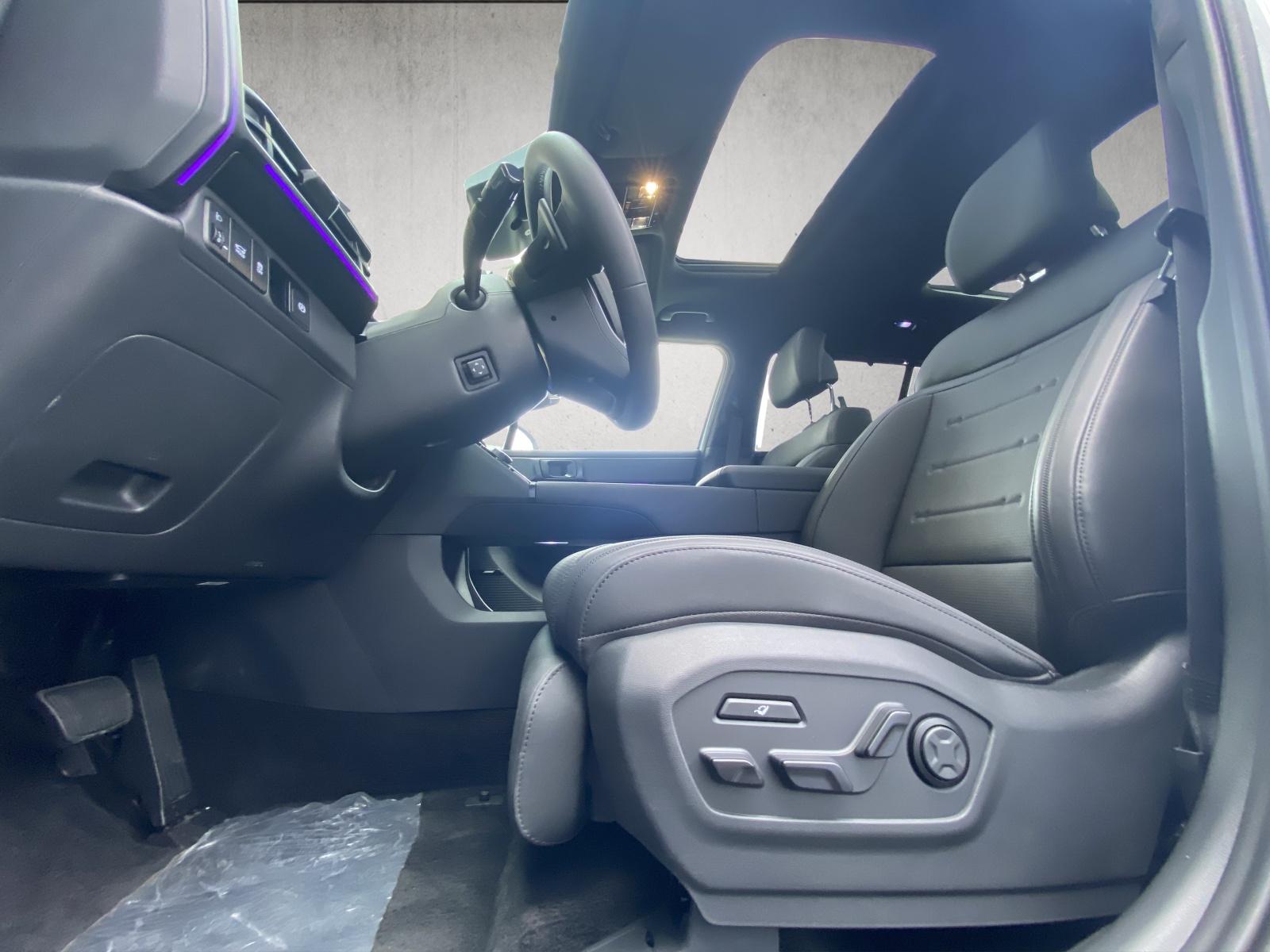 HYUNDAI Santa Fe 1.6 T-GDi HEV Calligraphy Swiss Edition-image-17