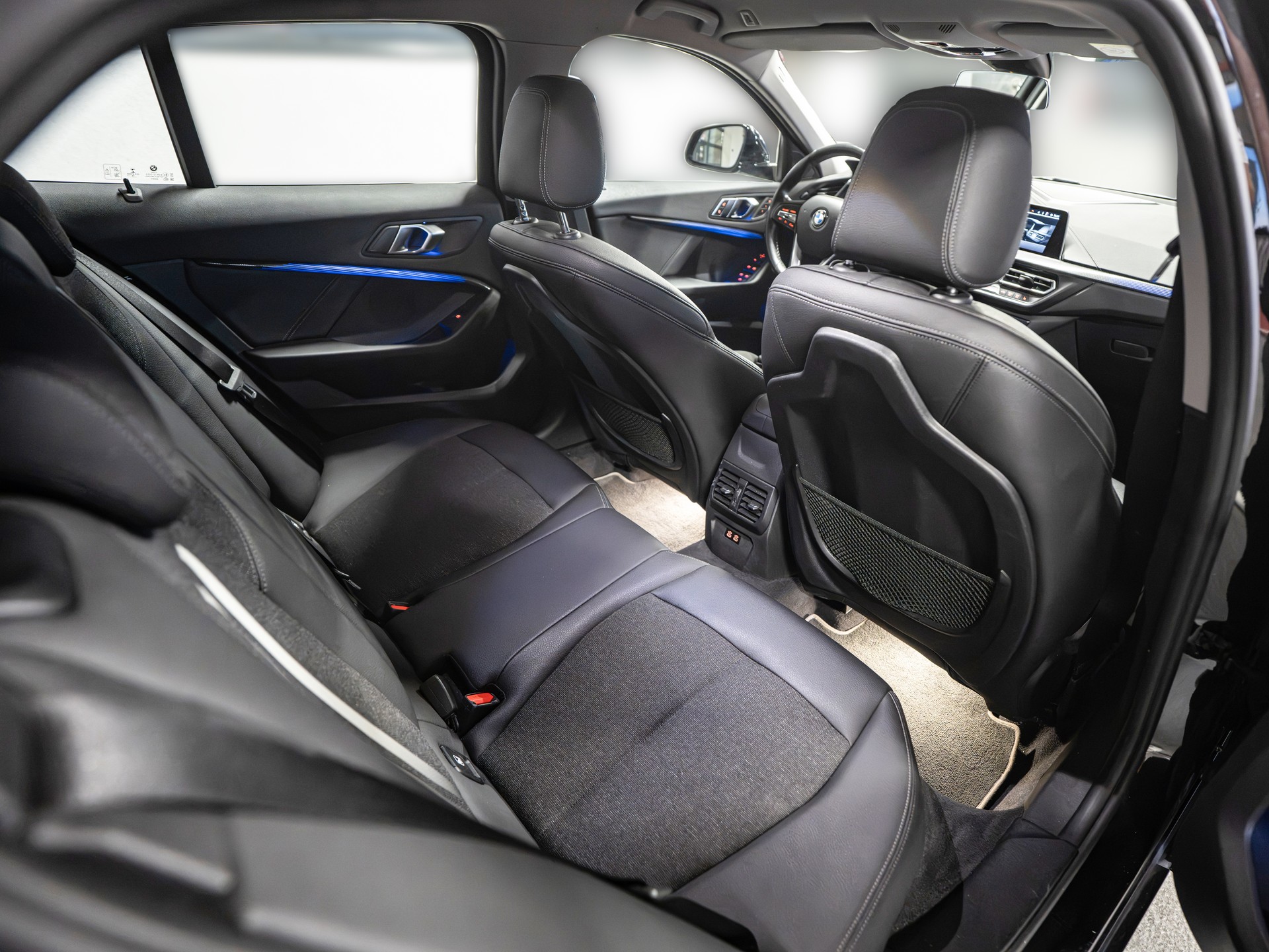 BMW 120d xDrive SAG-image-17