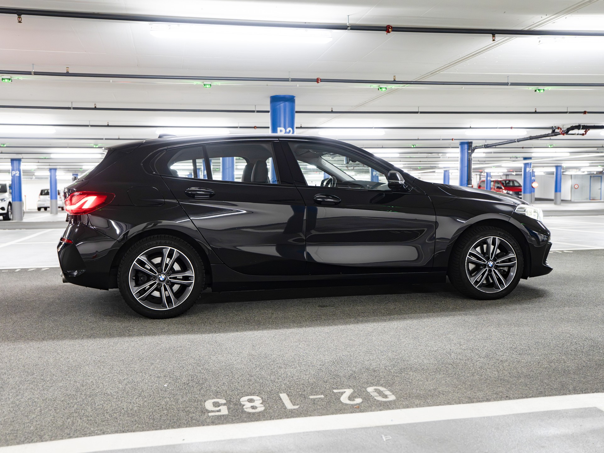 BMW 120d xDrive SAG-image-4