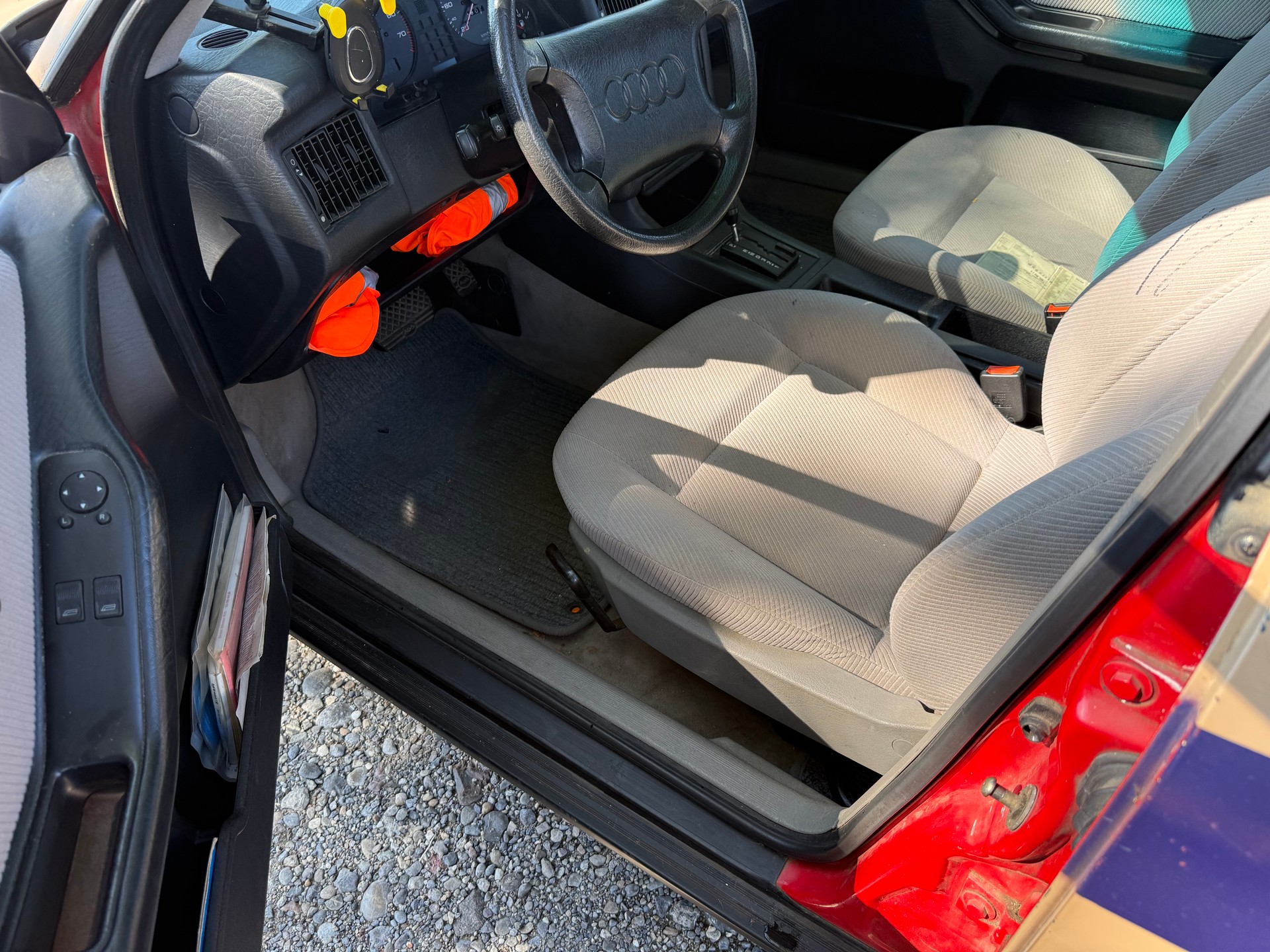 AUDI 80 2.3 E-image-9