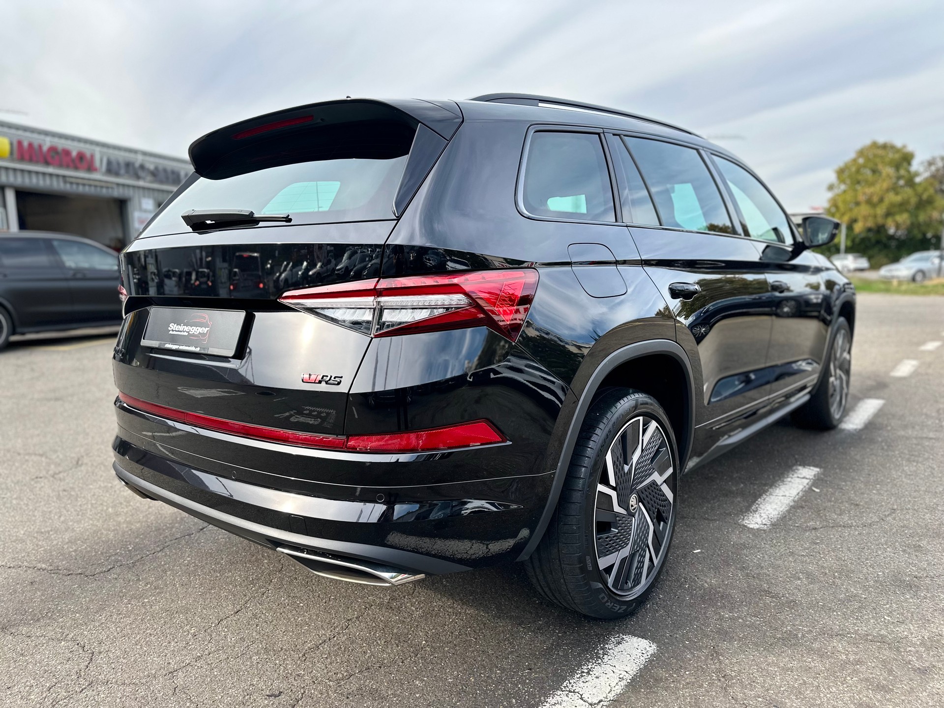 SKODA Kodiaq 2.0 TSI 4x4 RS-image-10