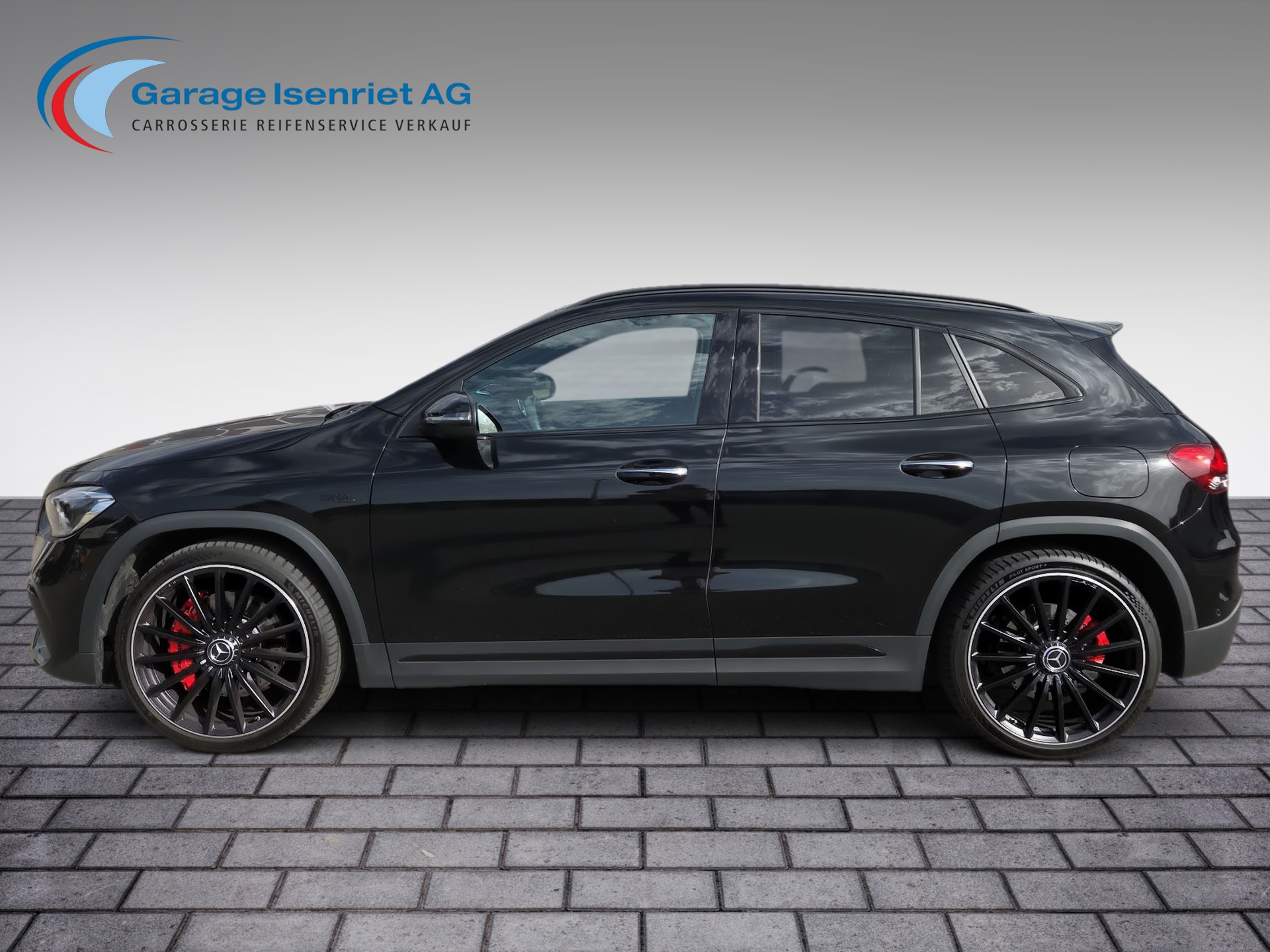 MERCEDES-BENZ GLA 45 S AMG 4Matic+ 8G-Speedshift DCT-image-8