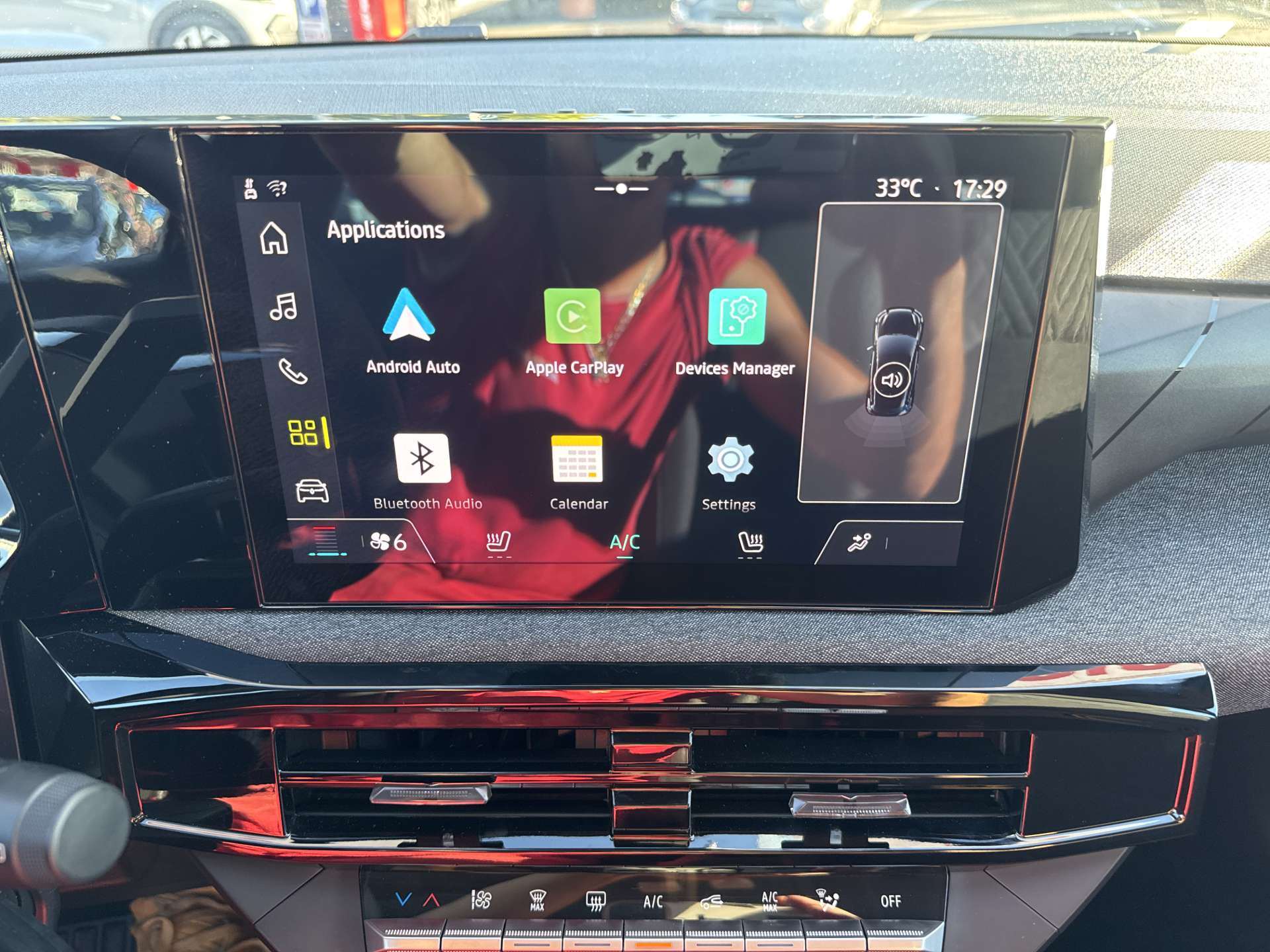 RENAULT Clio 1.2 TCe Evolution NEUES MODELL EDC-Automat-image-9