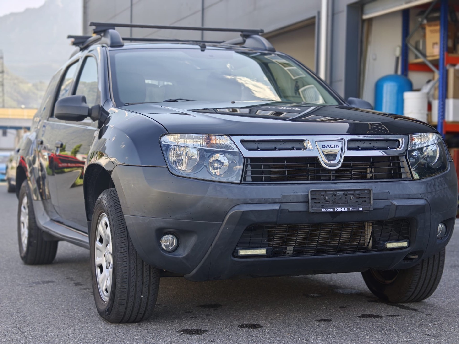 DACIA Duster 1.6 Lauréate 4x4-image-6