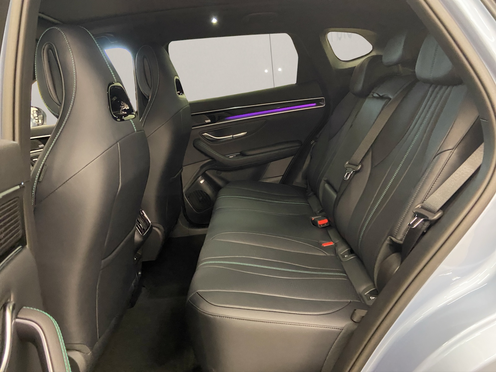 BYD Seal U DM-i Design AWD-image-9