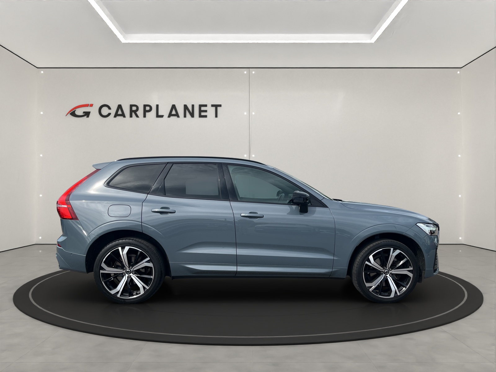 VOLVO XC60 2.0 T6 TE R-Design eAWD-image-2