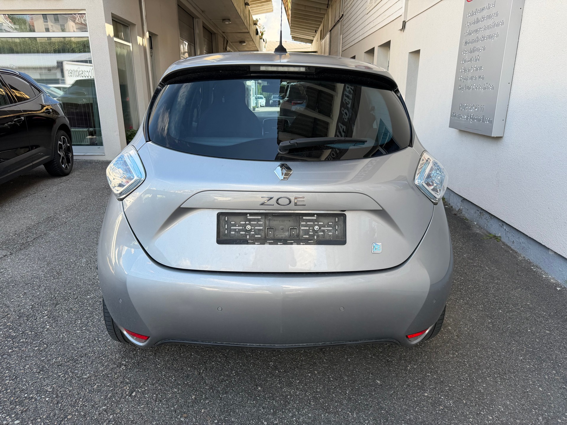 RENAULT ZOE-image-3