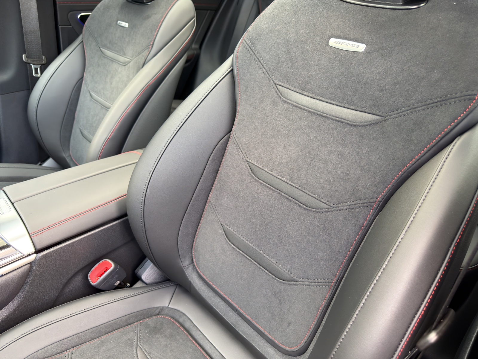 MERCEDES-BENZ AMG GLC 53 4MATIC+-image-8
