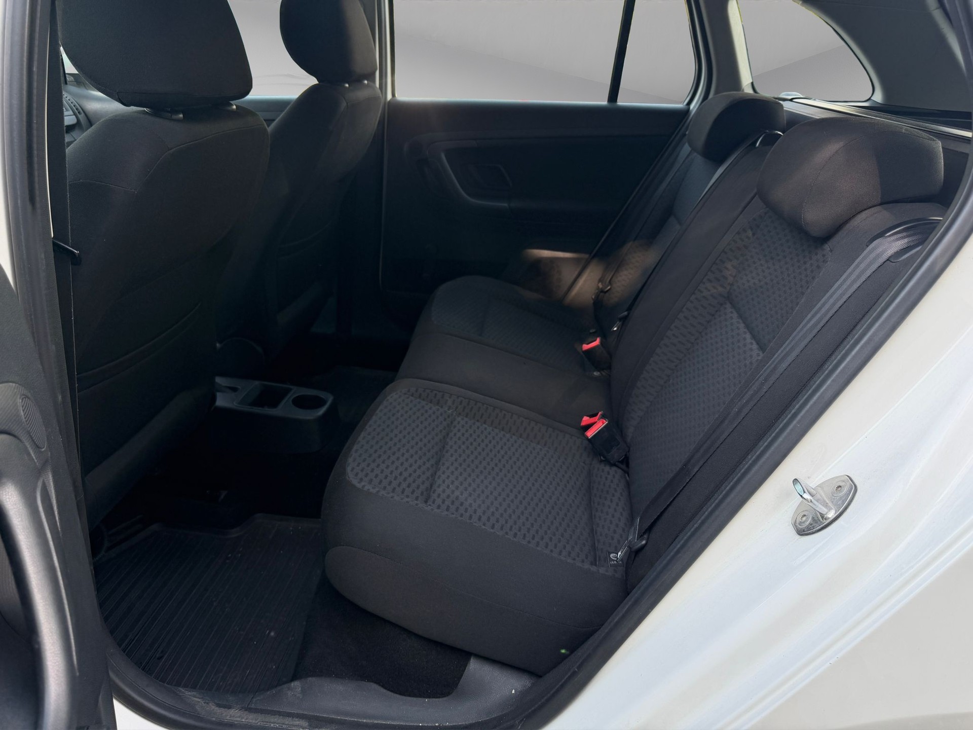SKODA Fabia 1.2 TSI Family-image-12