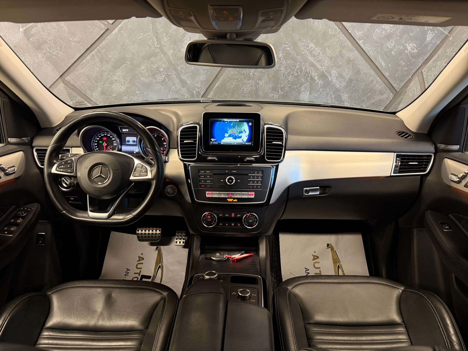 MERCEDES-BENZ GLE 350 d 4Matic 9G-Tronic AMG-Line-image-8